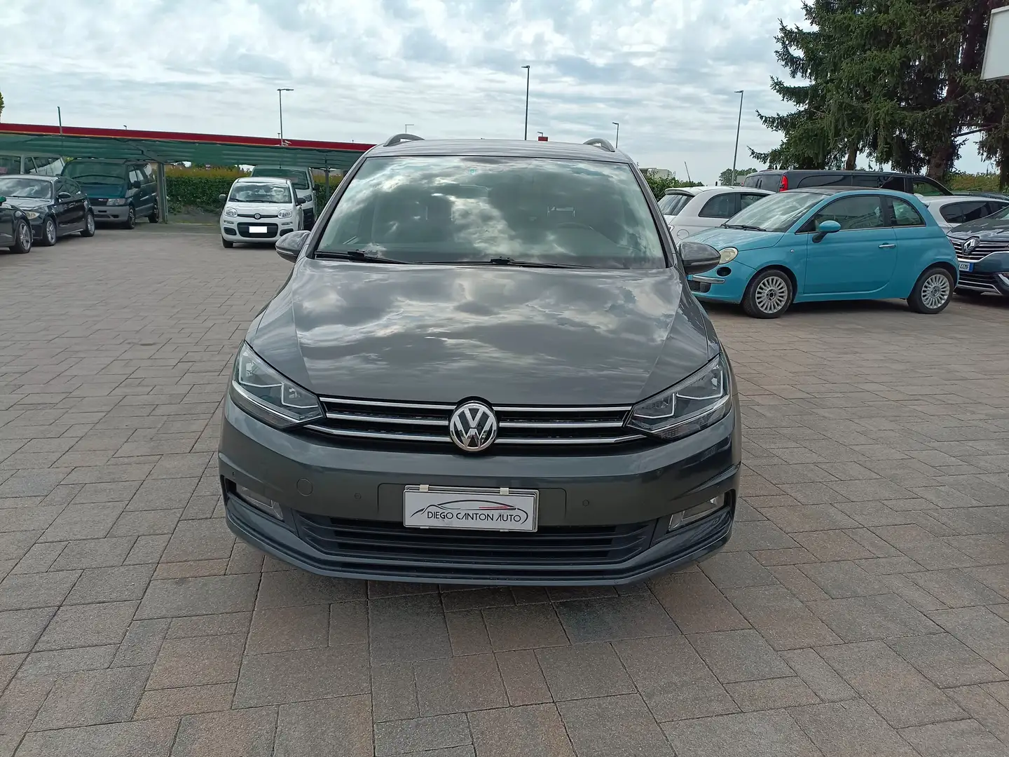 Volkswagen Touran 1.6 tdi Business 115cv dsg Gris - 2