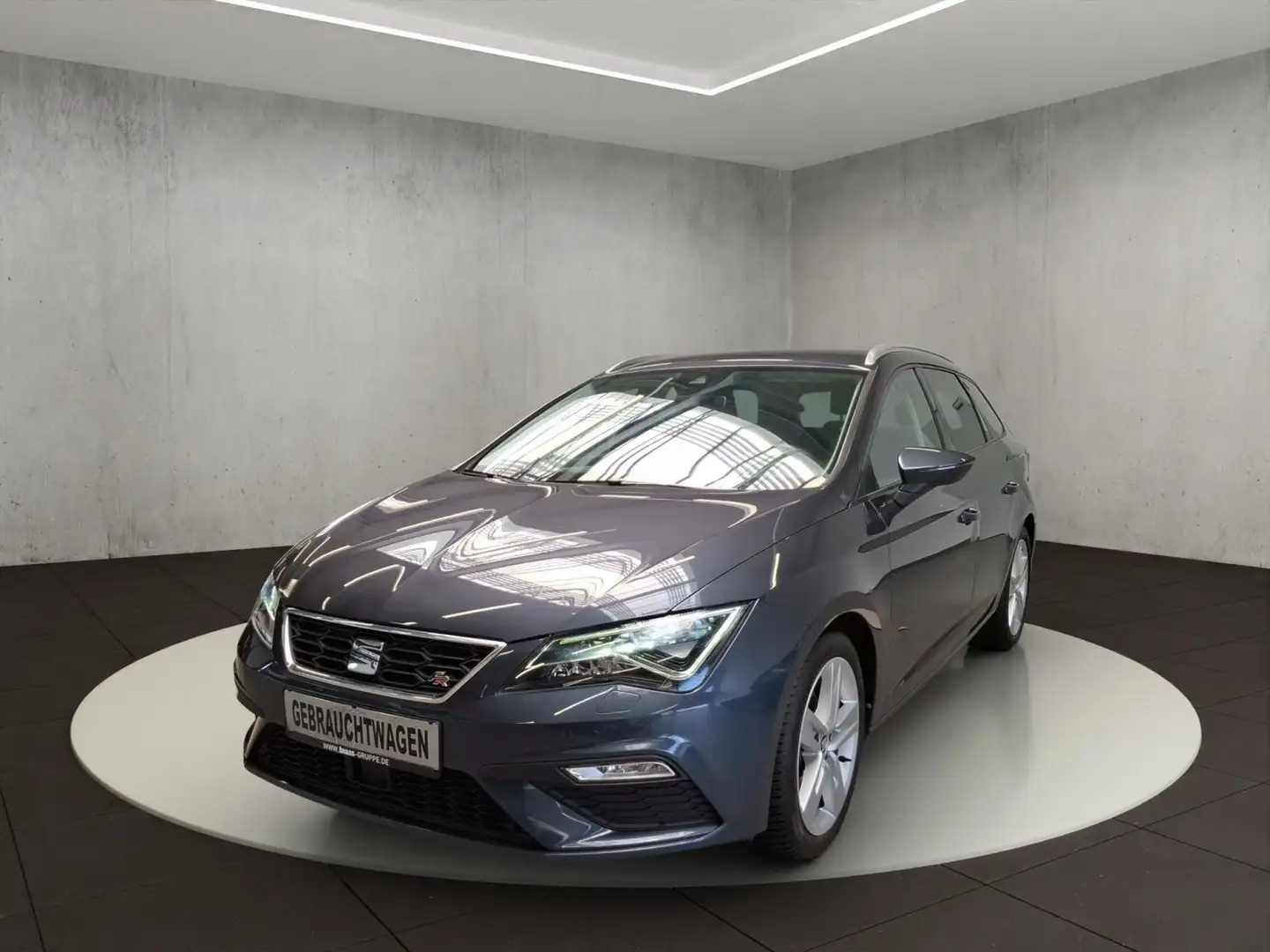 SEAT Leon Sportstourer FR Сірий - 1