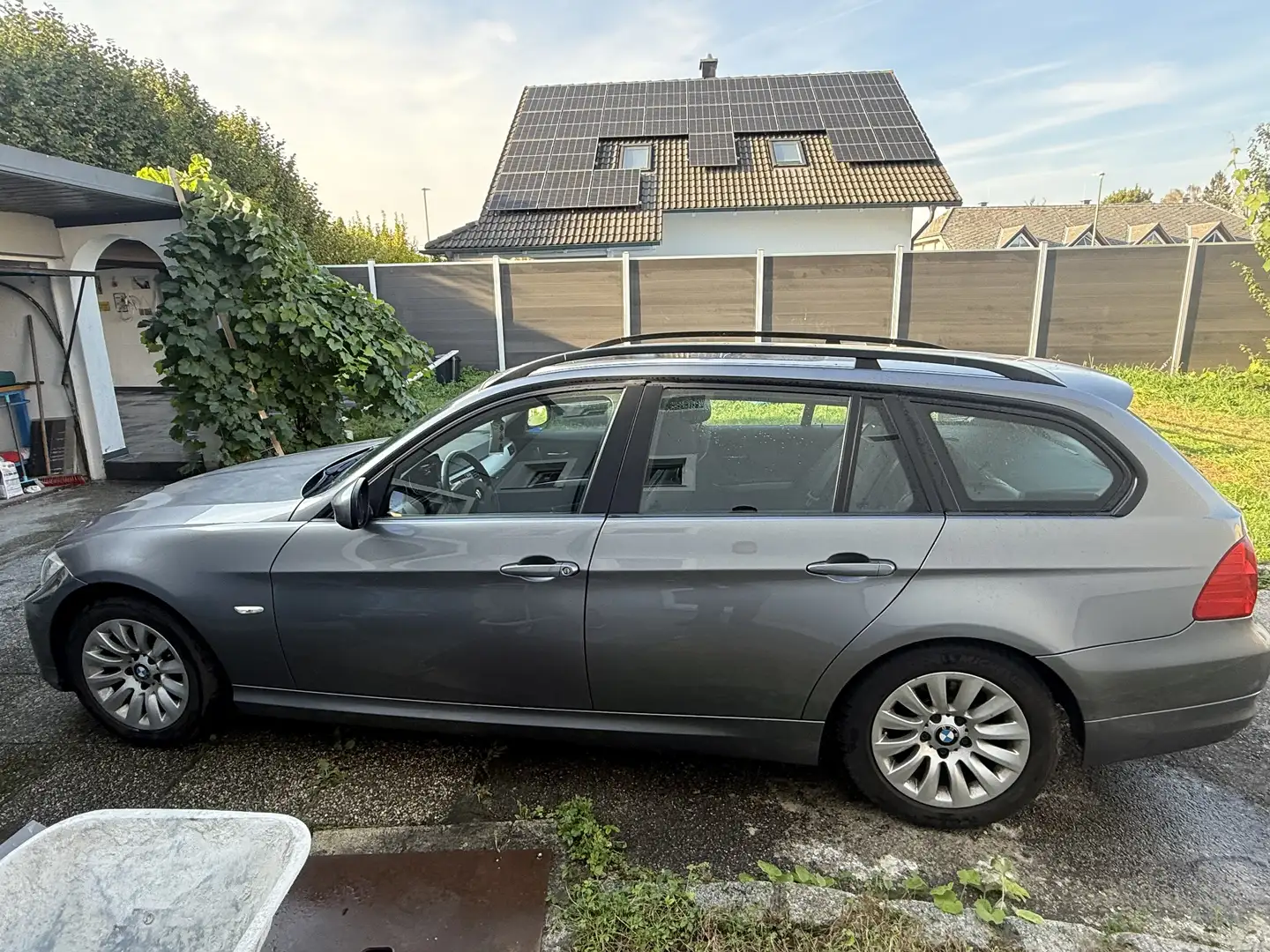 BMW 316 316i Touring Advantage - 2