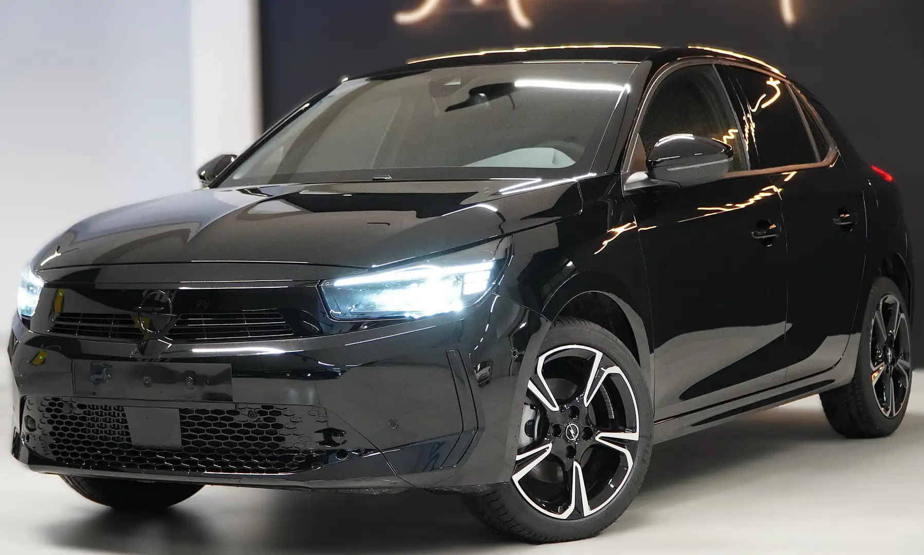 Opel Corsa Corsa GS 100pk Schwarz - 1