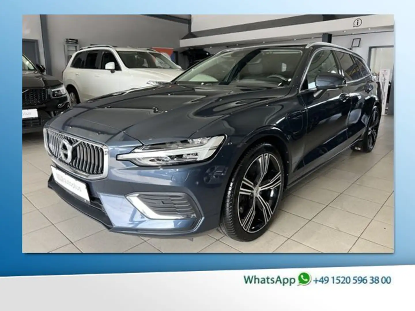 Volvo V60 T6 Inscription Recharge AWD *BigBattery* AHK Blauw - 1
