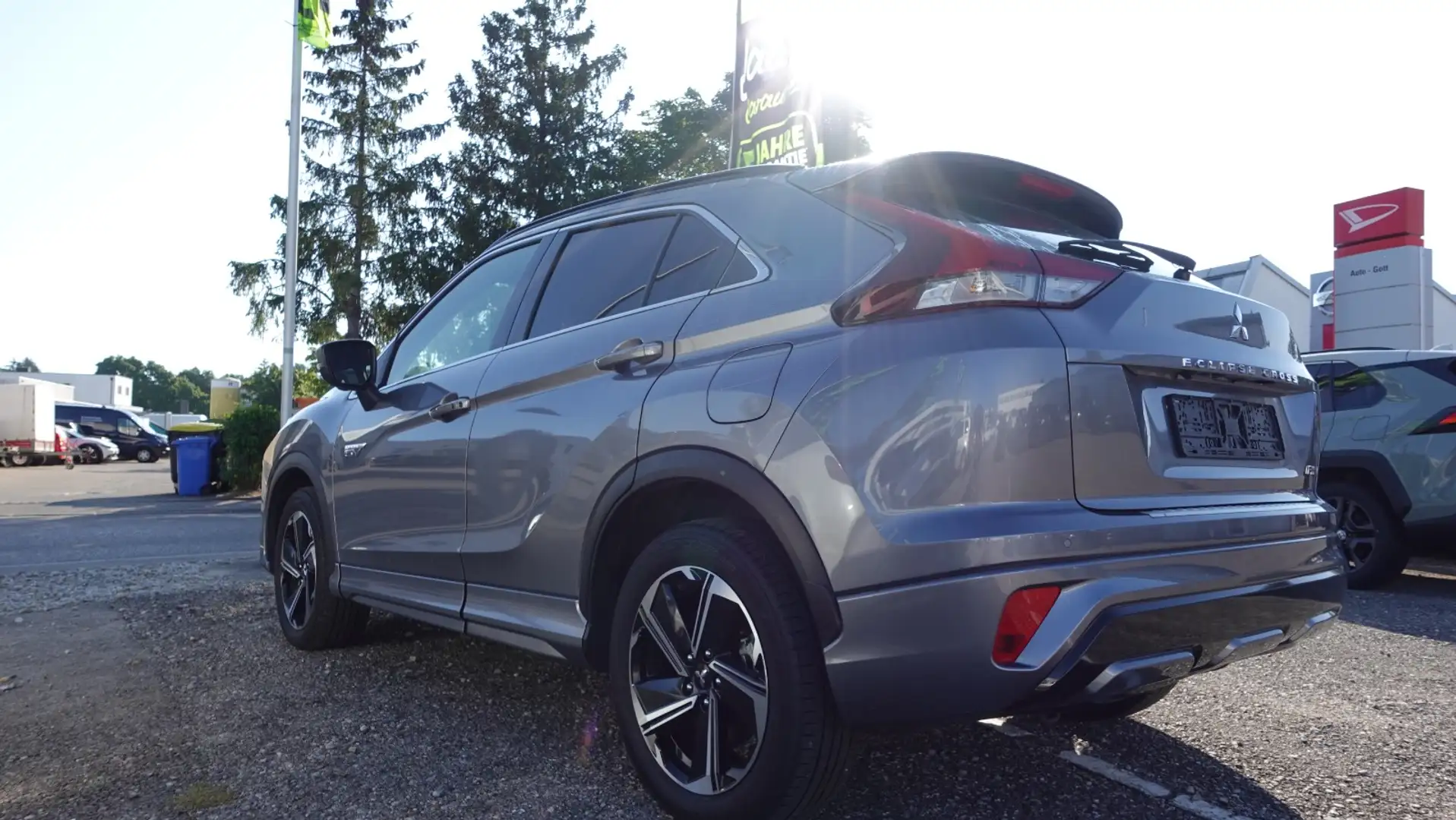 Mitsubishi Eclipse Cross 2.4 PHEV wenig KM* Top Gewartet Grau - 2