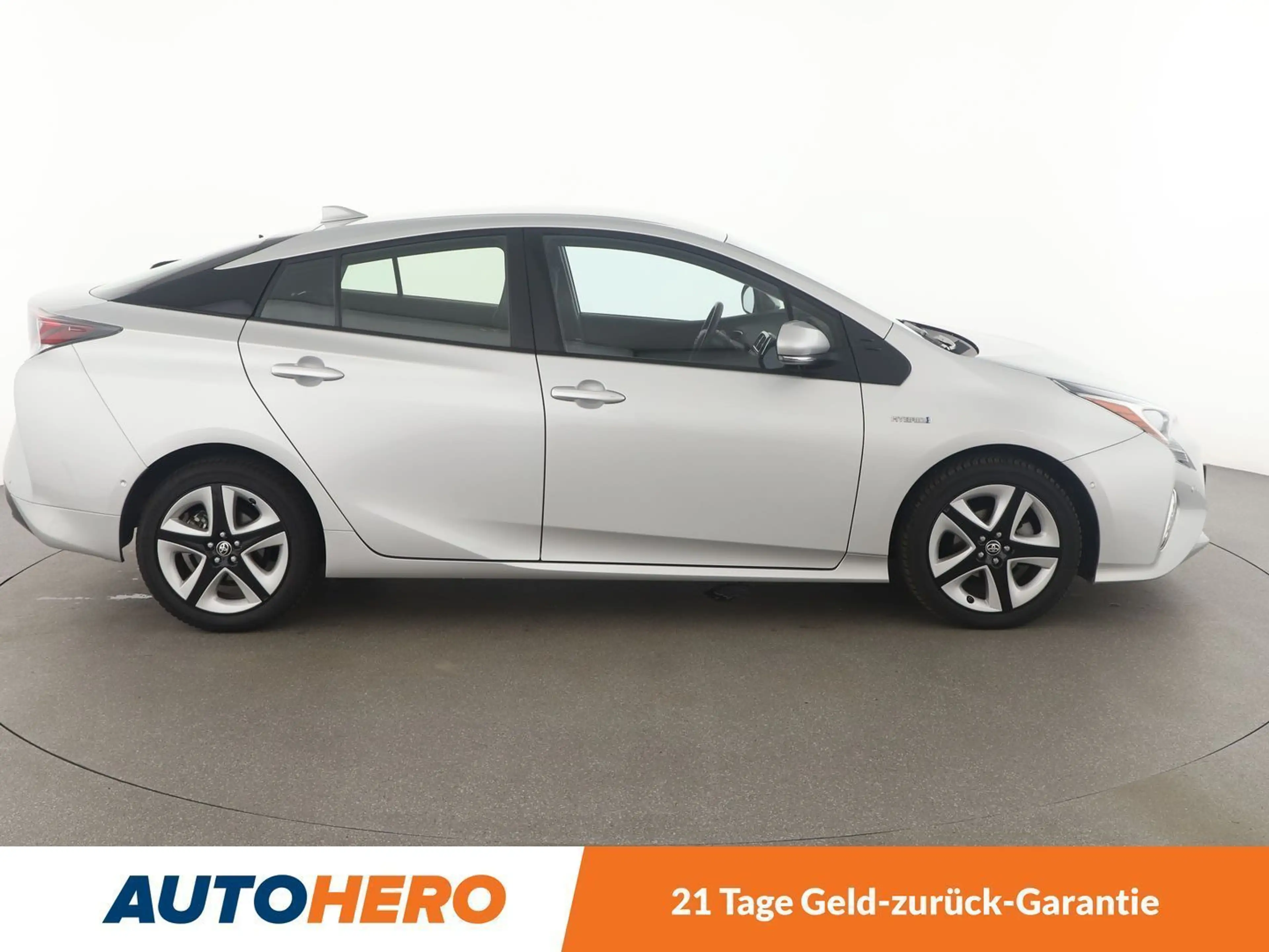 Toyota Prius 1.8 Executive Aut.*NAVI*BI*-LED*ACC*CAM*PDC*SHZ* — photo 7