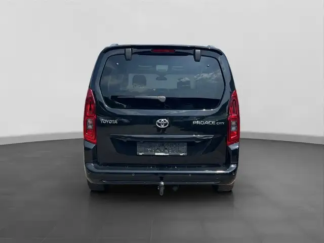 Toyota Proace City view 4