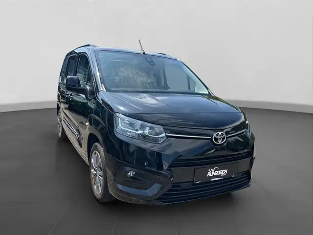 Toyota Proace City view 7