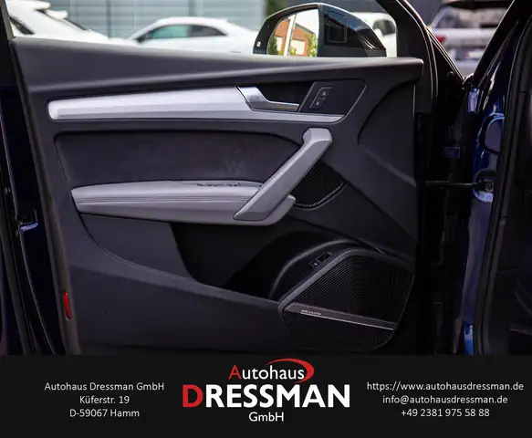 Audi SQ5 view 9