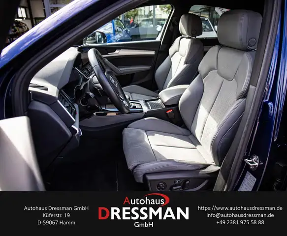 Audi SQ5 view 11