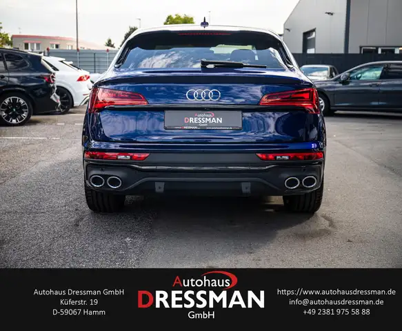 Audi SQ5 view 5