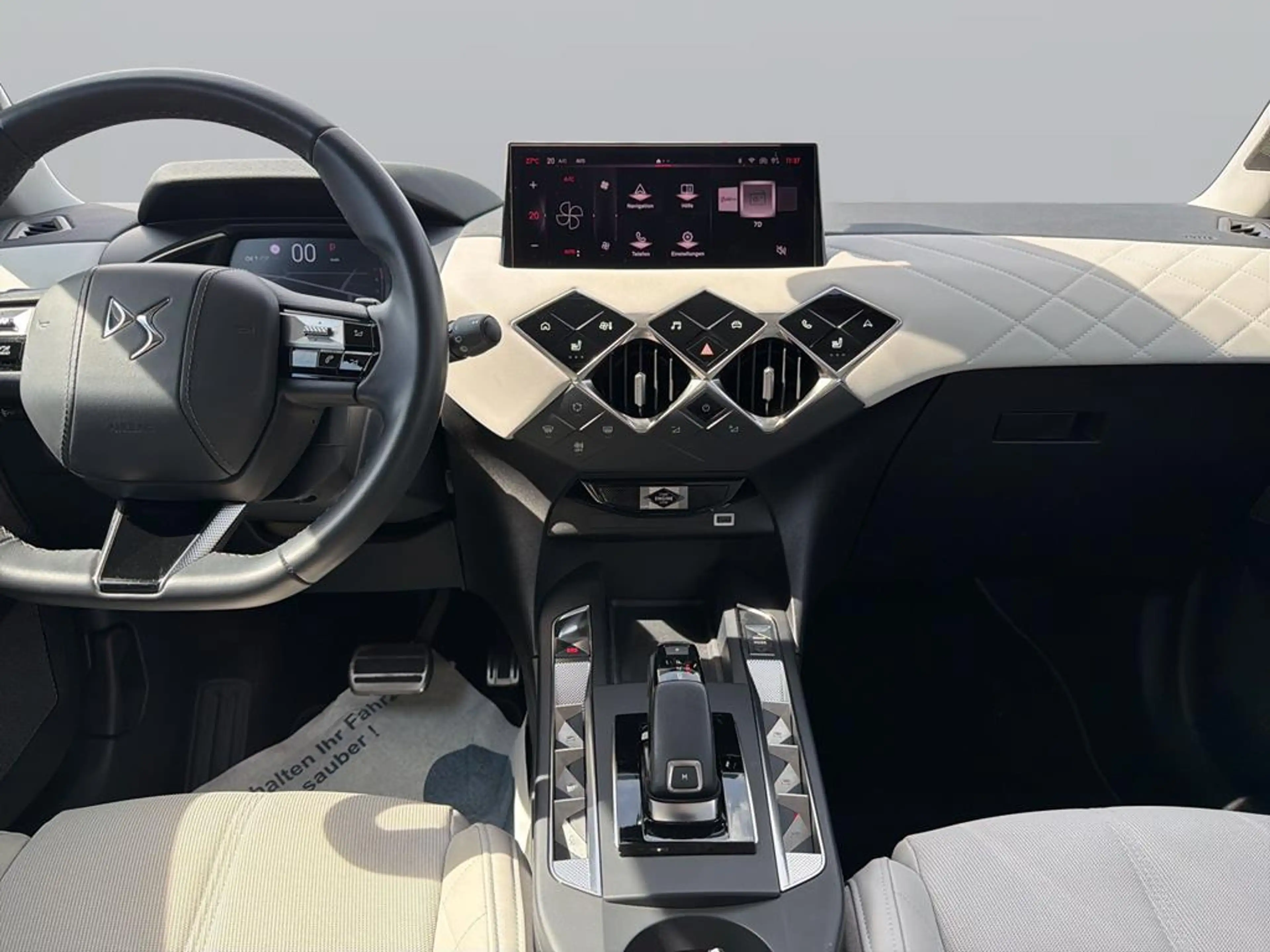 DS Automobiles DS 3 Crossback DS 3 Rivoli HEAD-UP+KLIMA+SITZHZG — photo 11