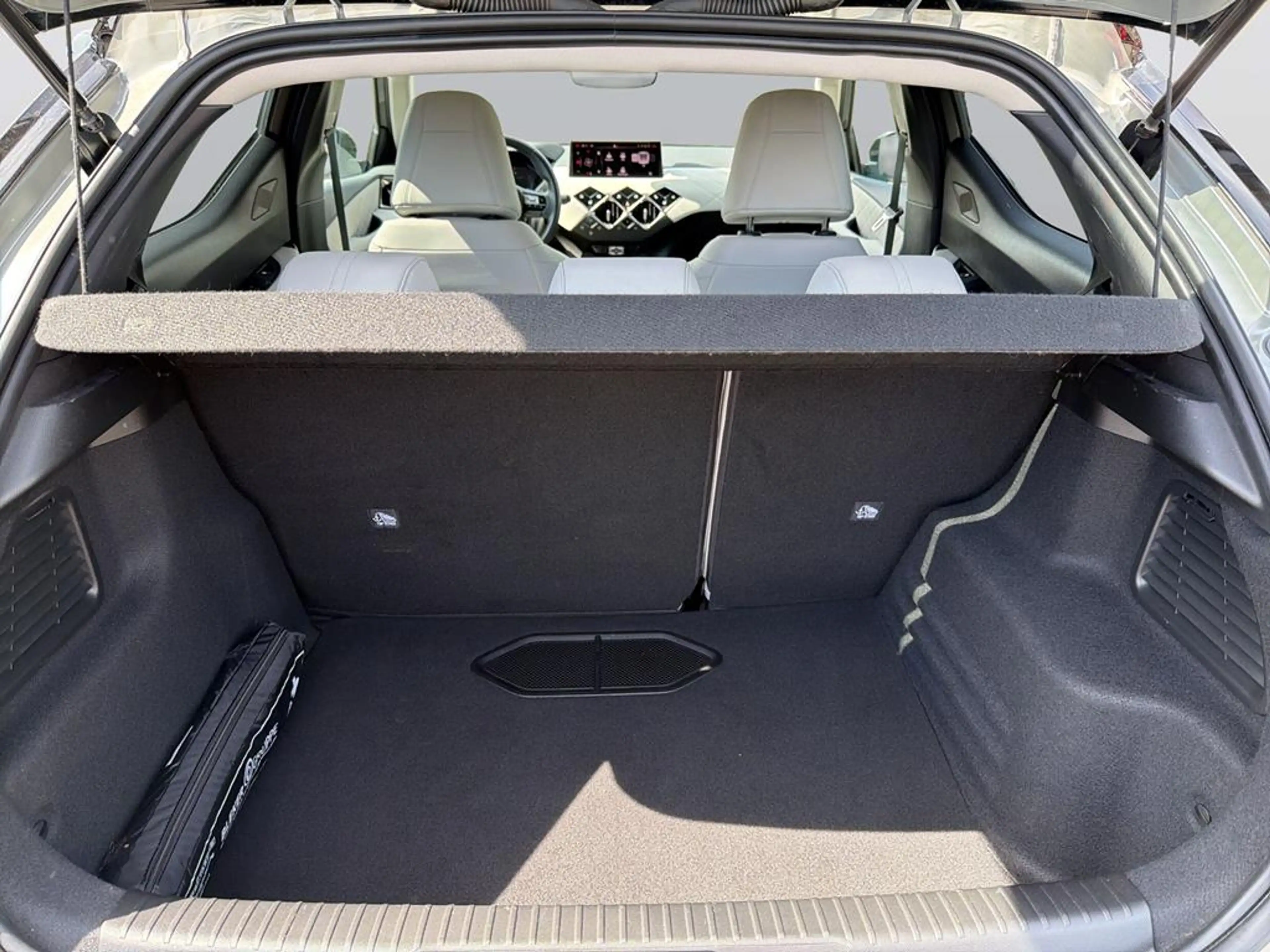 DS Automobiles DS 3 Crossback DS 3 Rivoli HEAD-UP+KLIMA+SITZHZG — photo 8