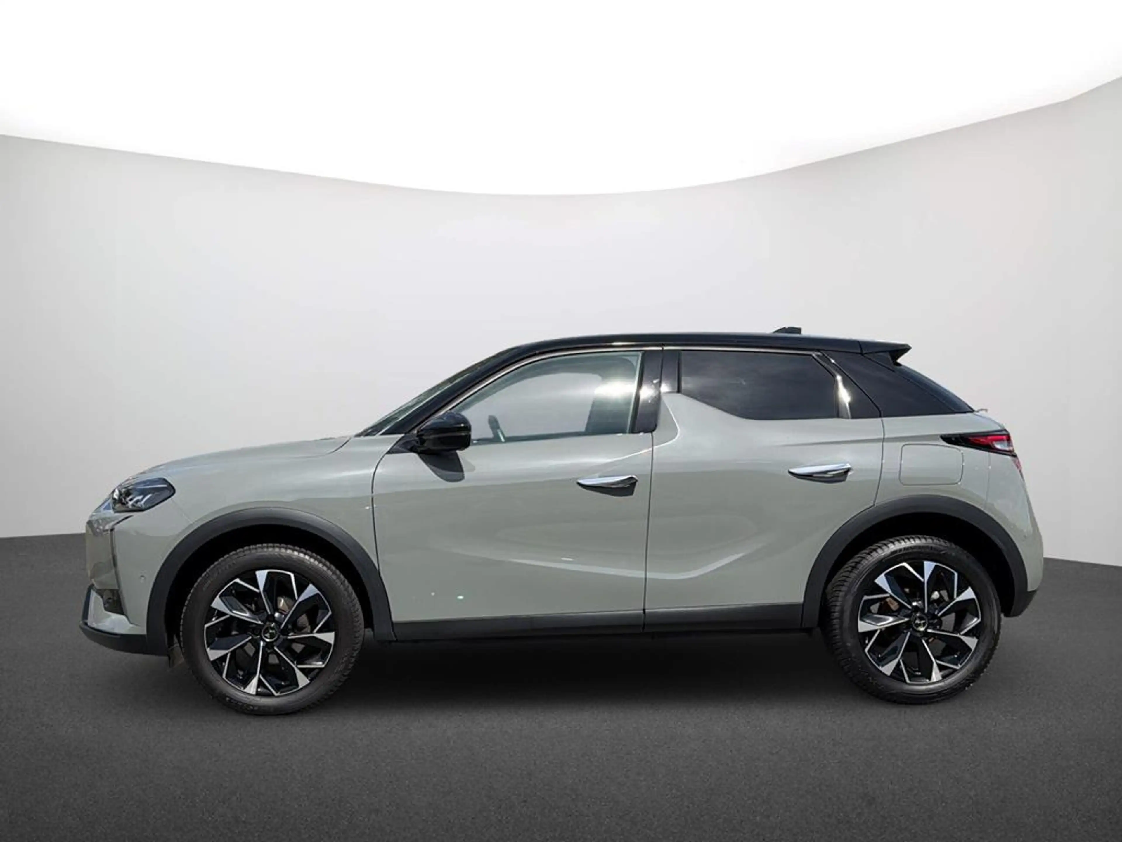 DS Automobiles DS 3 Crossback DS 3 Rivoli HEAD-UP+KLIMA+SITZHZG — photo 5