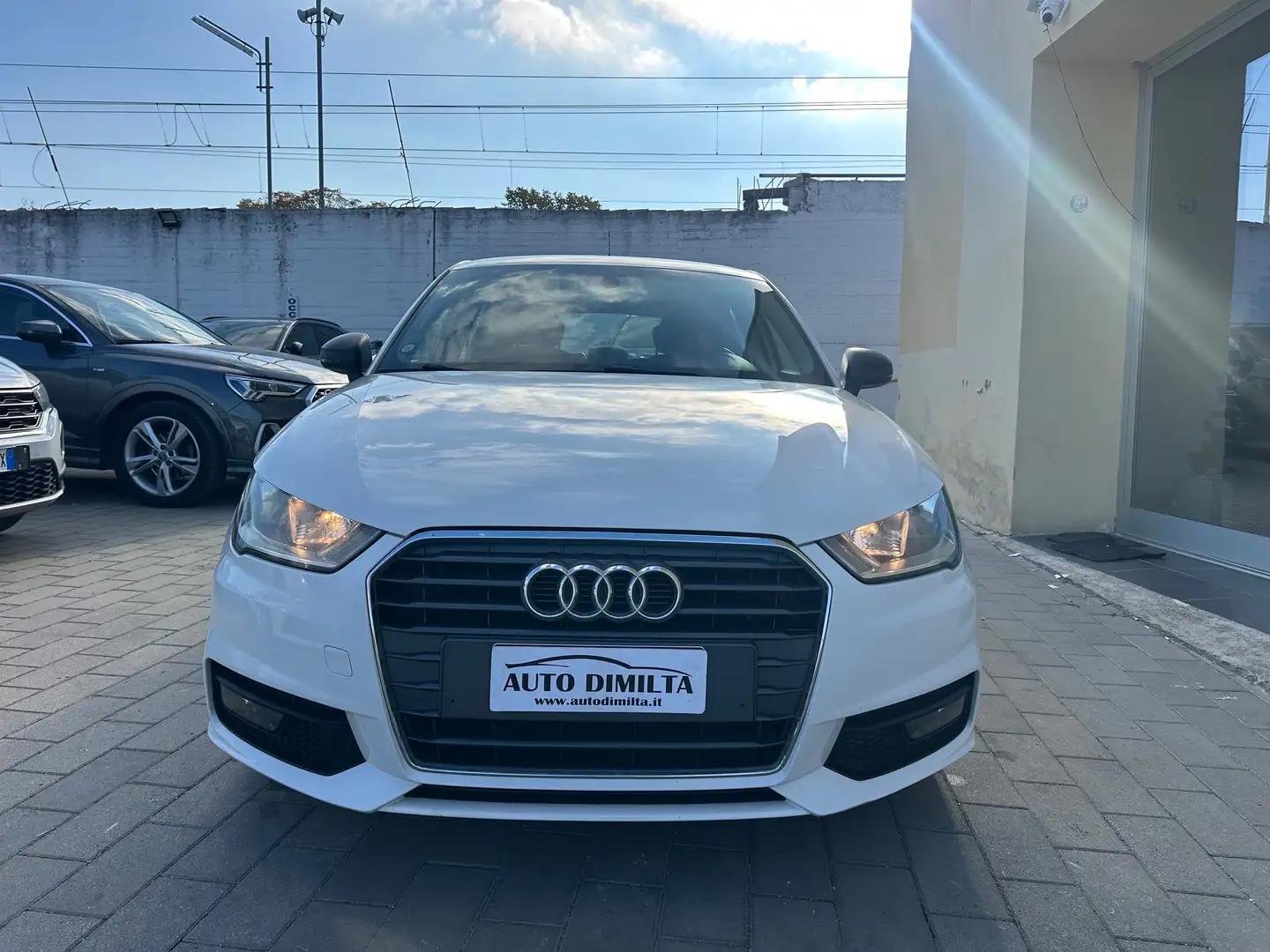 Audi A1 A1 Sportback 1.6 tdi  116 CV Blanc - 2