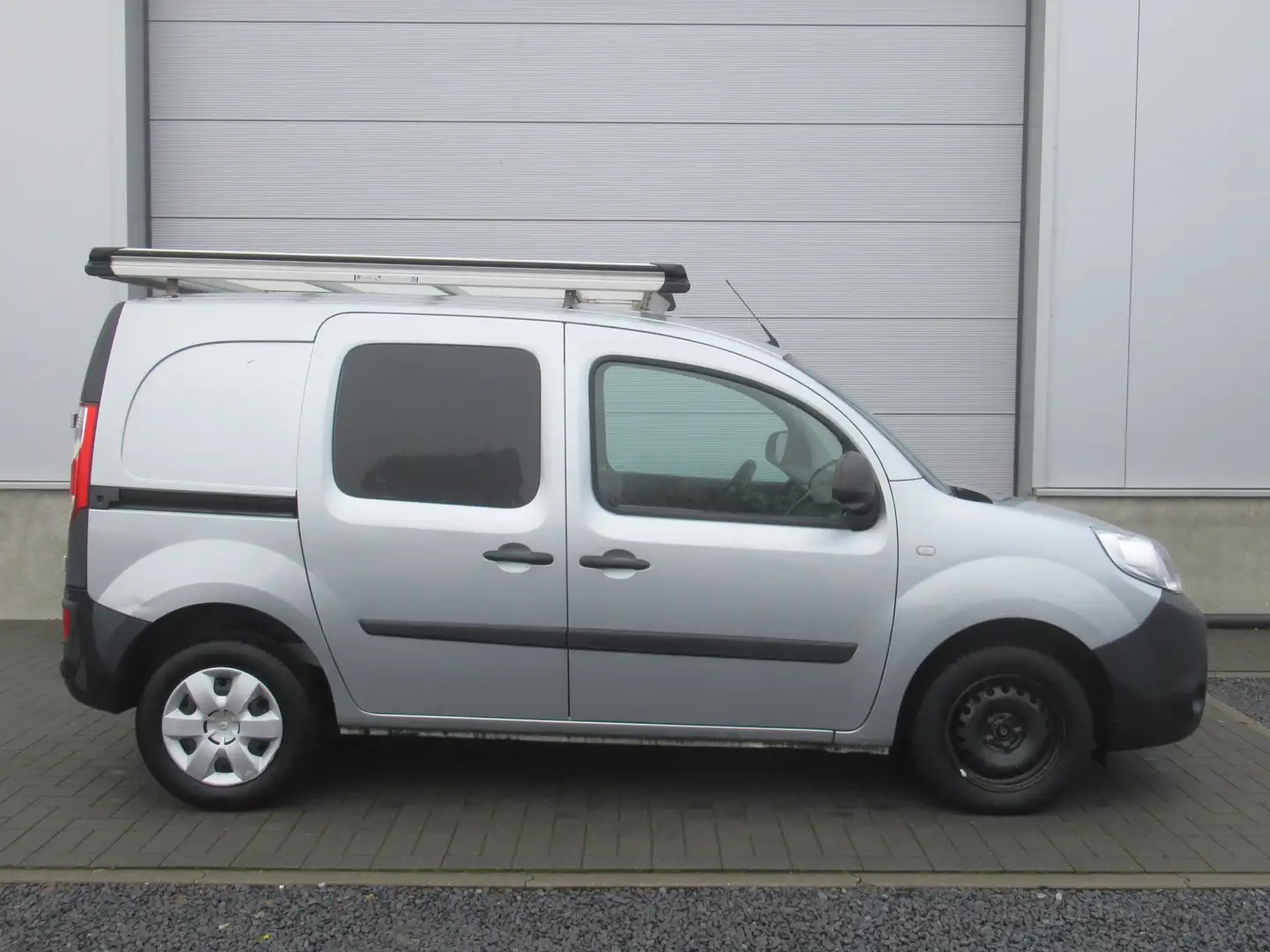 Renault Kangoo 1.5 dCi / Airco / Navi / PDC / ... Gris - 2