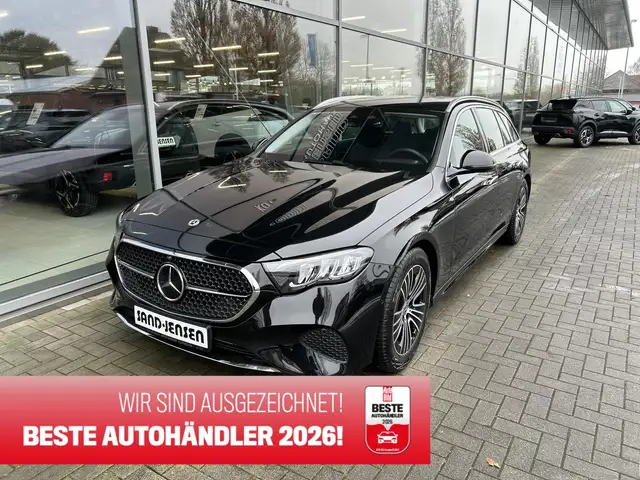 Mercedes-Benz E 220 d T-Modell Avantgarde Adv Fahrss+ AHK Distr