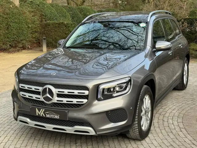 Mercedes-Benz GLB 180 d/ Panodak/ Virtual cockpit/Camera/ LED