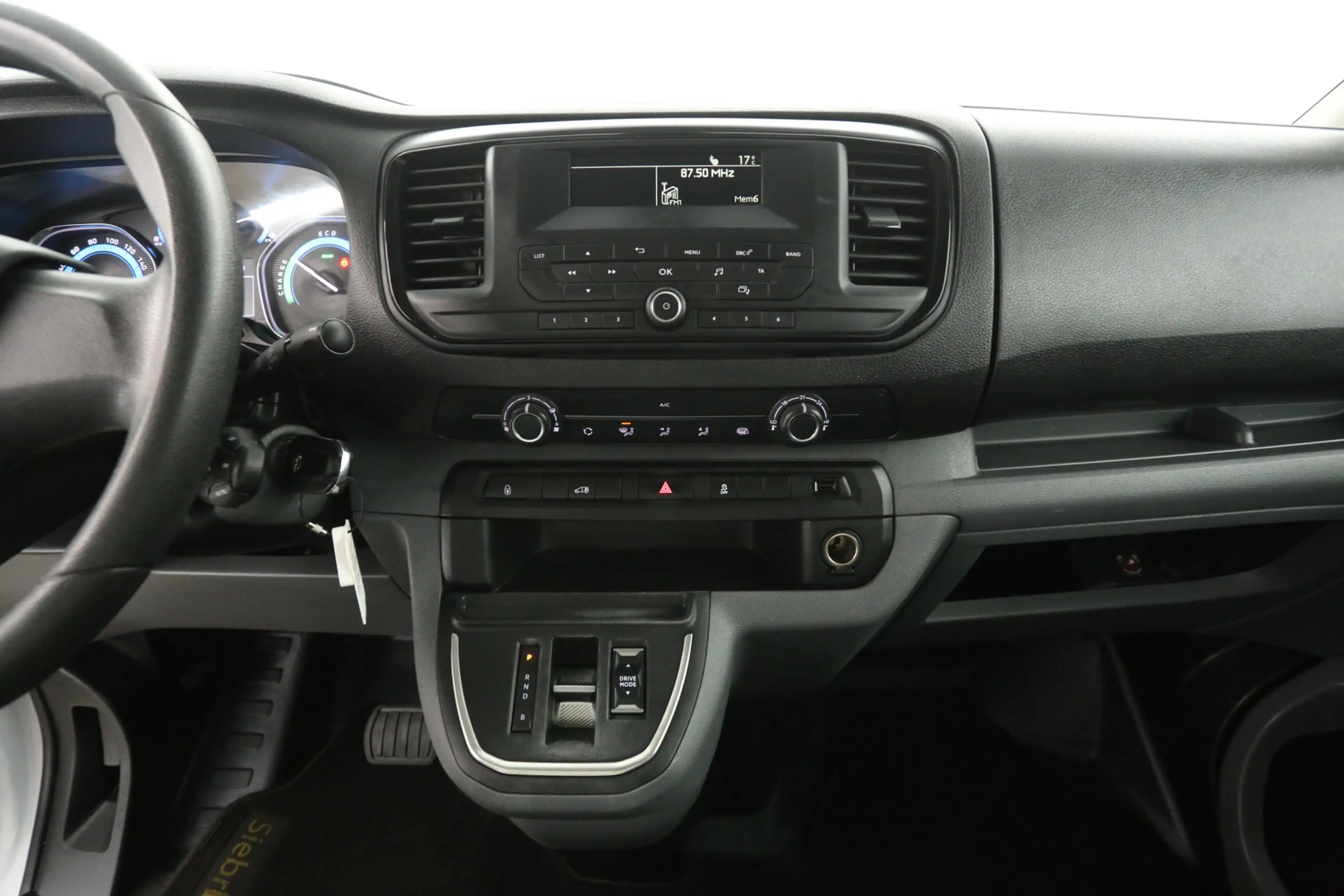 Opel Vivaro-e 75 kWh L3H1 Long Range | Snelladen | SOH 91% | Air — photo 13