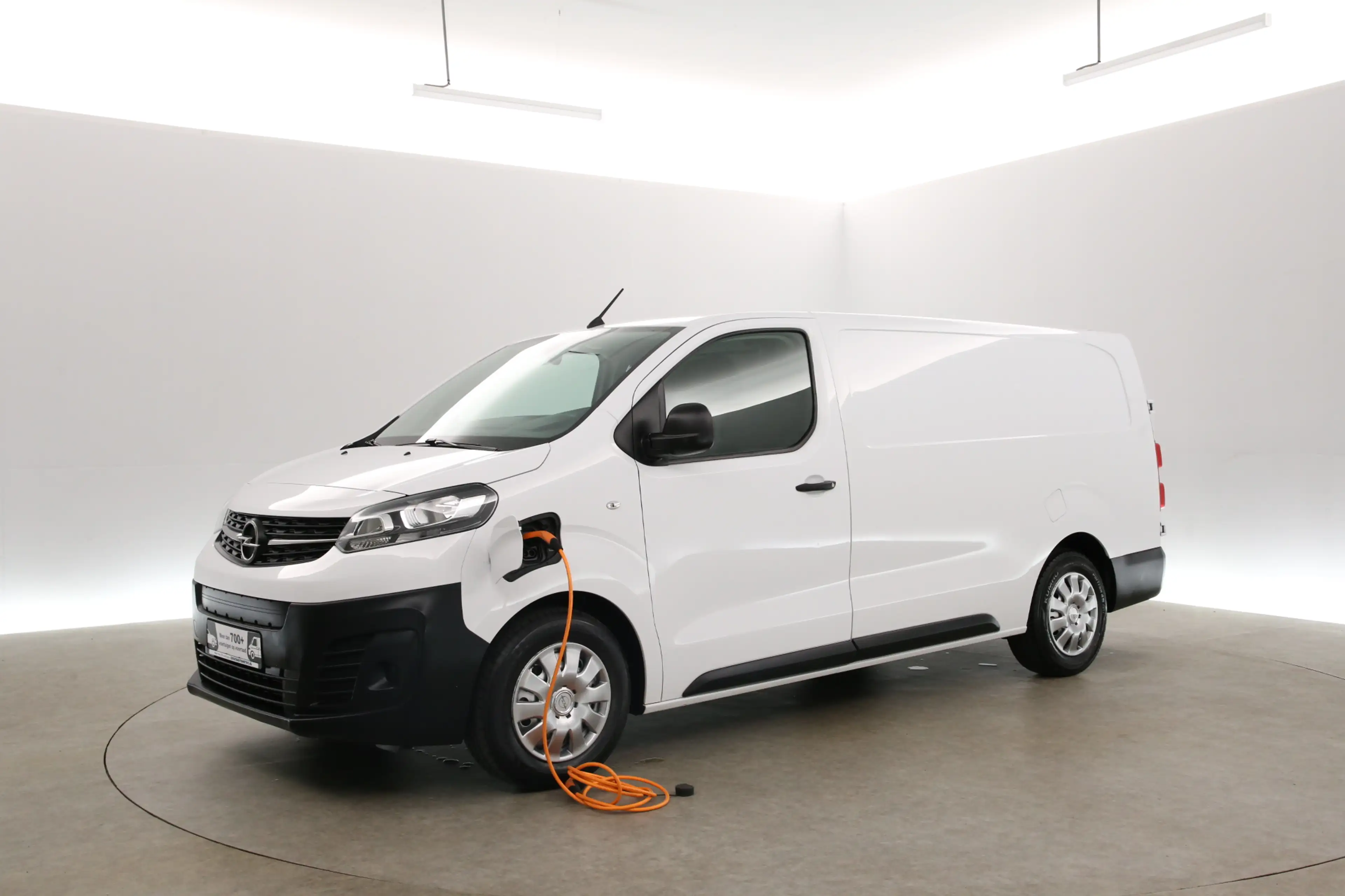 Opel Vivaro-e 75 kWh L3H1 Long Range | Snelladen | SOH 91% | Air — photo 10