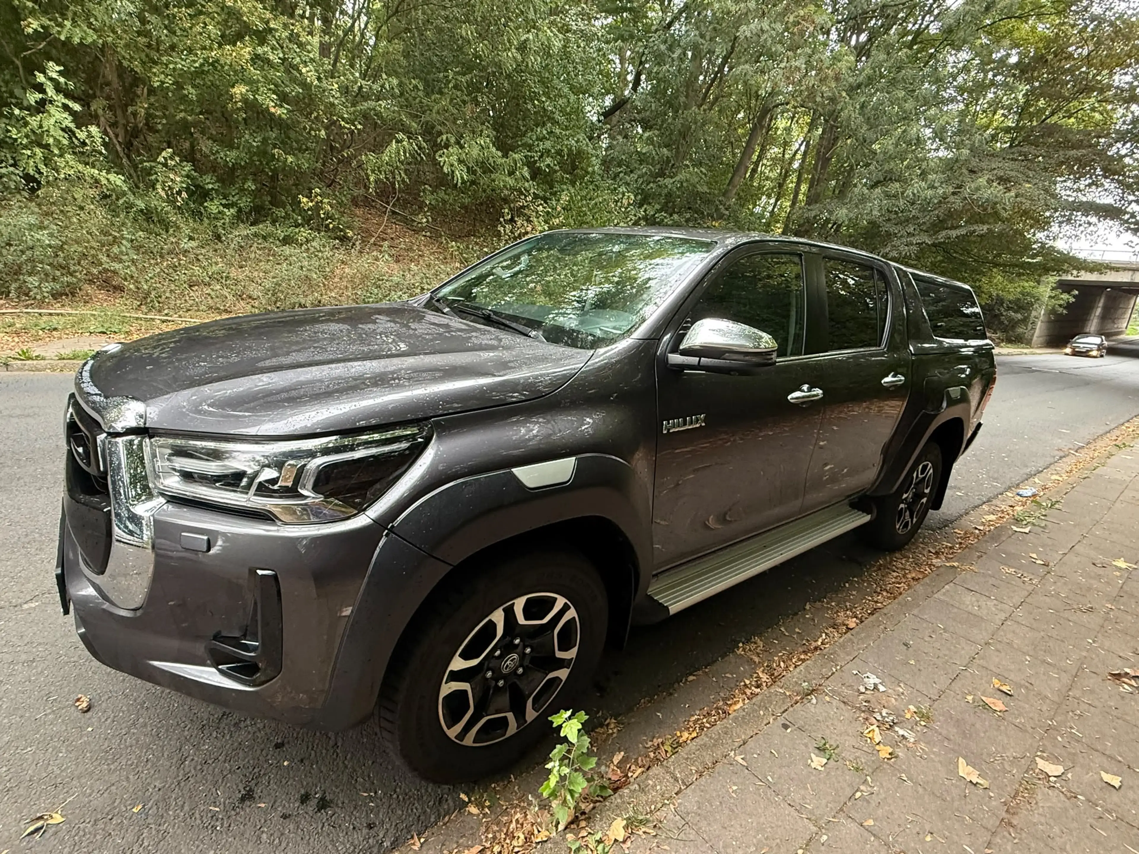 Toyota Hilux 2.8 D-4D 4WD Invincible  Prix NET! — photo 3