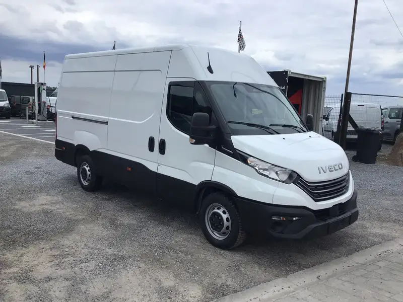 Iveco Daily l3h2 30hdi 180pk automaat 2026 10km 33950e ex
