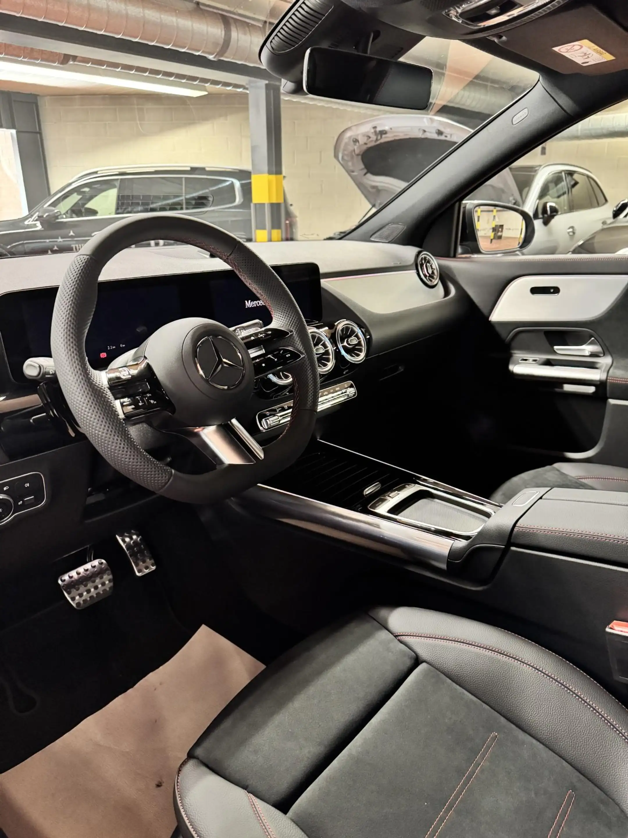 Mercedes-Benz GLA 180 GLA 140 Years Edition DOS 9160 — photo 3