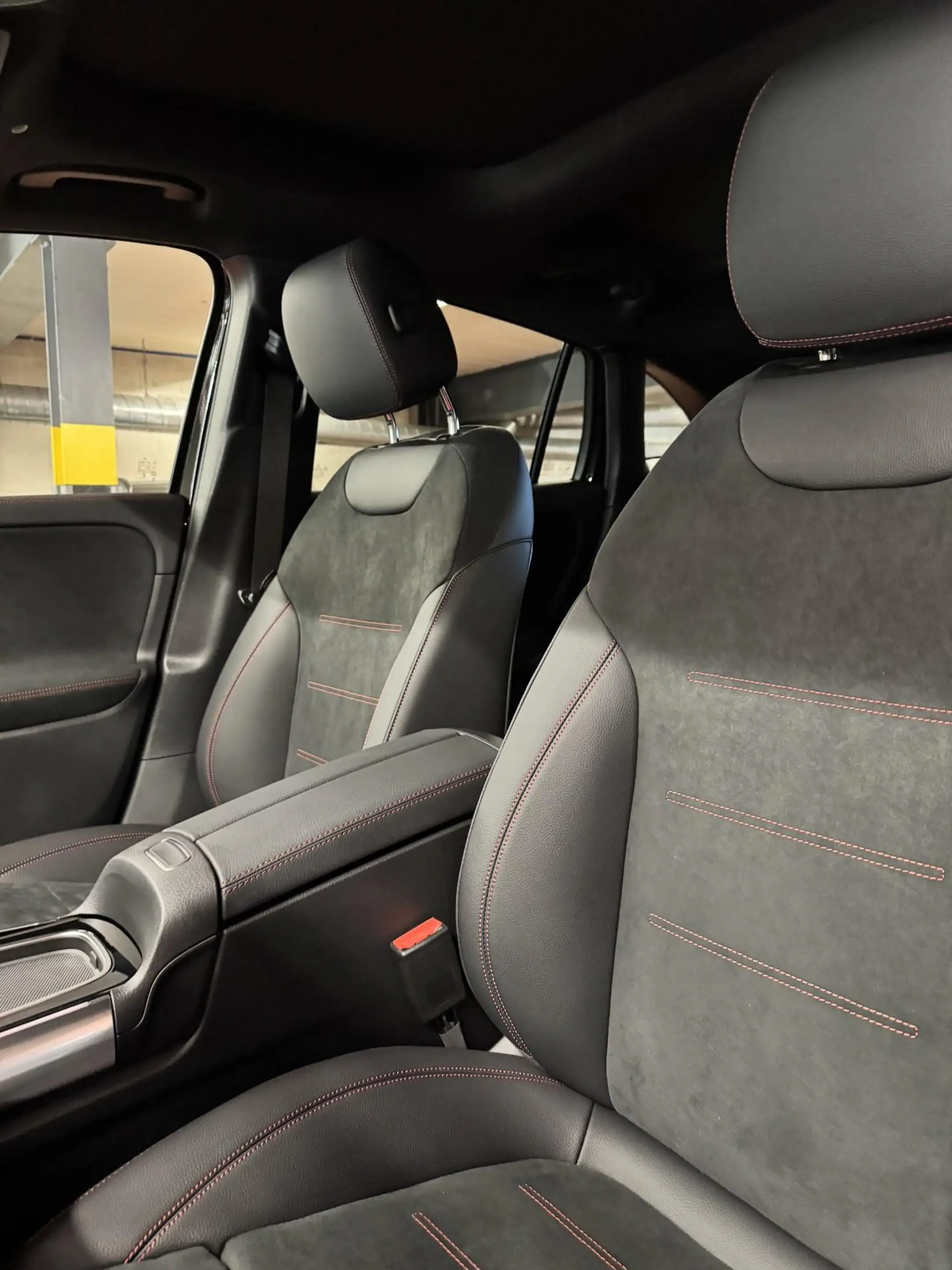 Mercedes-Benz GLA 180 GLA 140 Years Edition DOS 9160 — photo 4