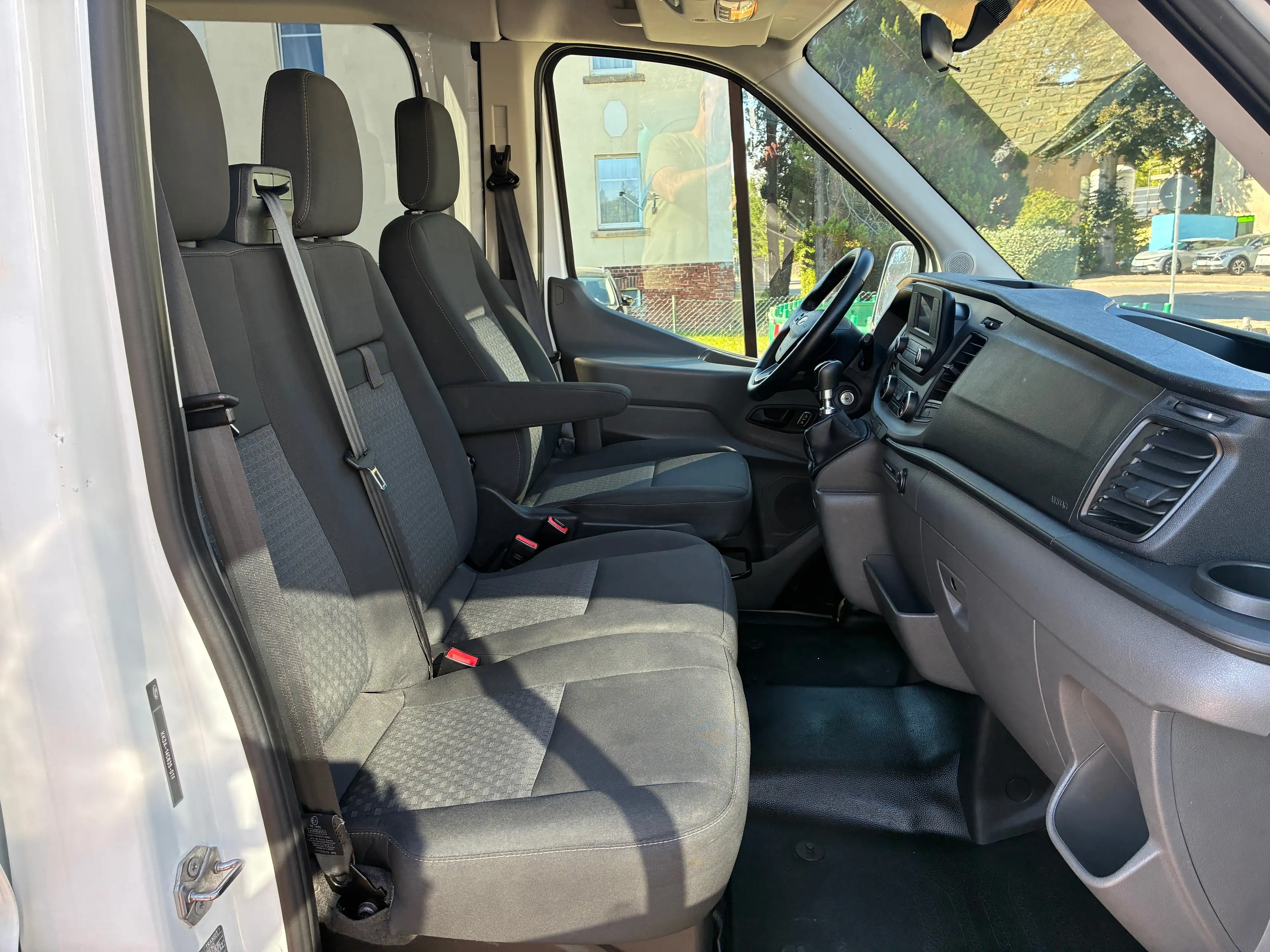 Ford Transit 350 L2 Trend / 9 Sitze / org. 47000km / MwSt. — photo 7