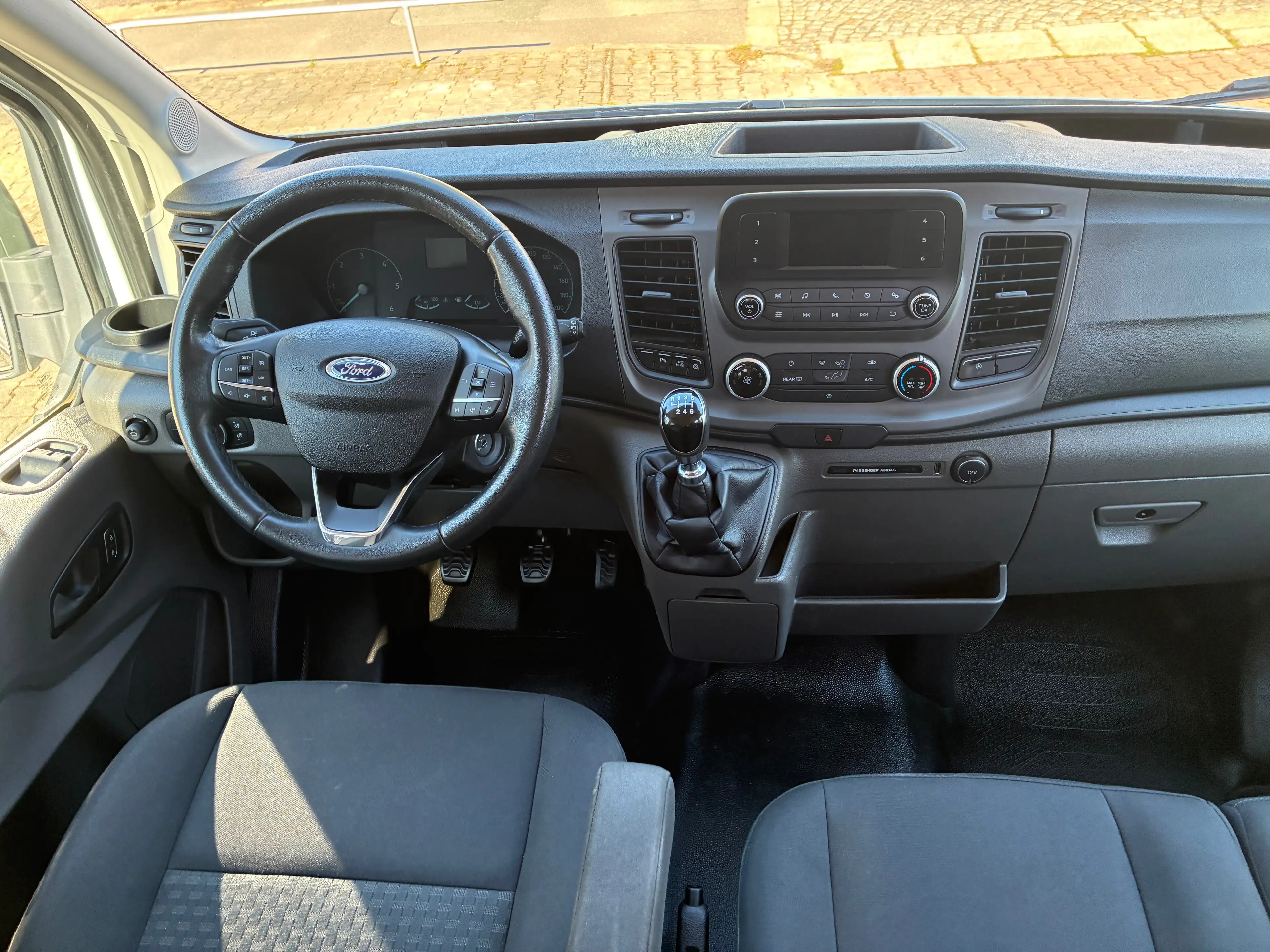 Ford Transit 350 L2 Trend / 9 Sitze / org. 47000km / MwSt. — photo 10