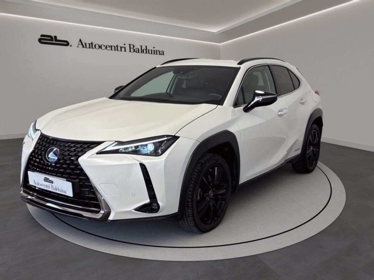 Lexus UX 250h 2.0 midnight 2wd cvt