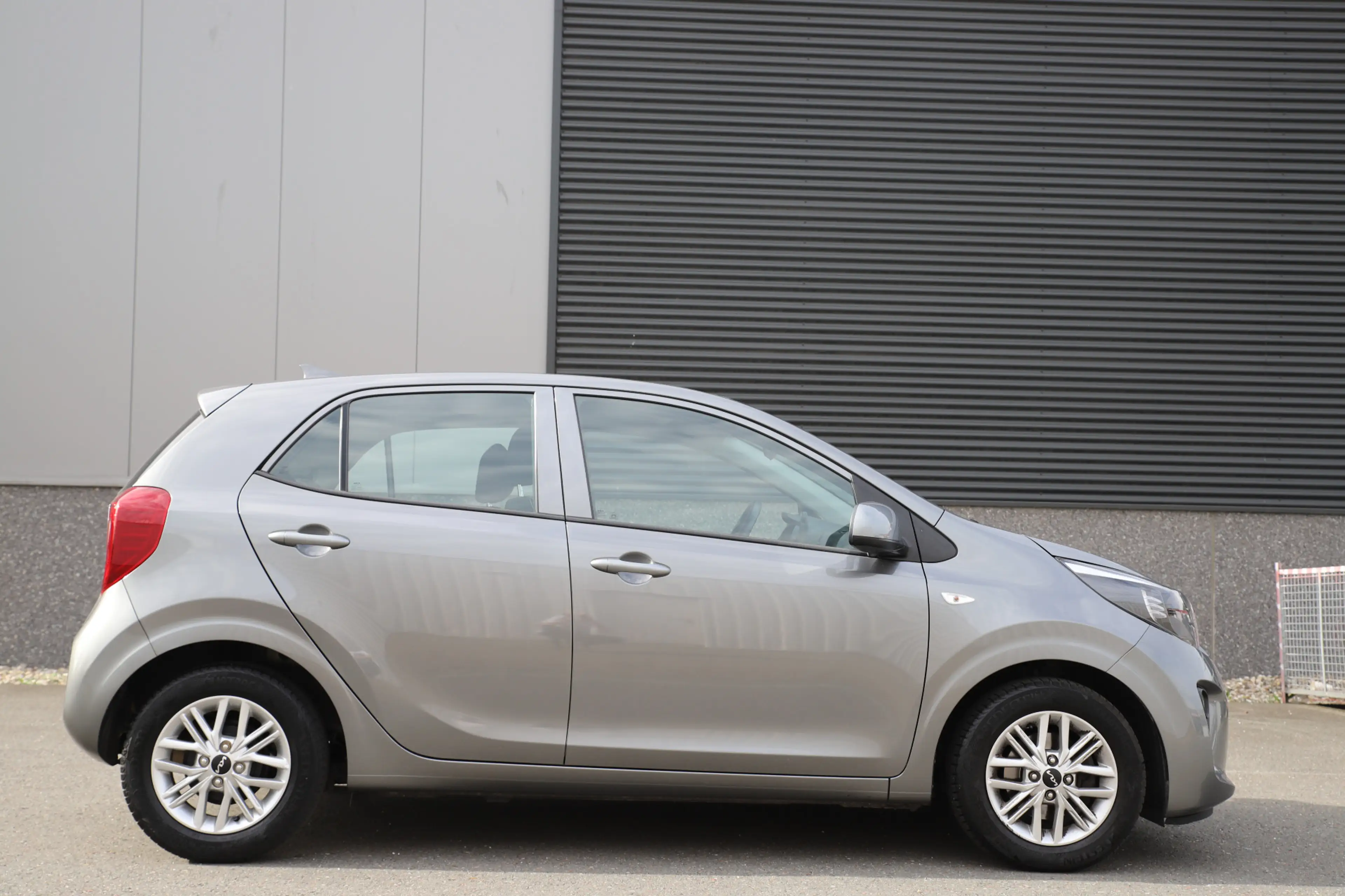 Kia Picanto 1.0 5drs DynamicLine/Cruise/Camera/Carplay/€31 per — photo 10