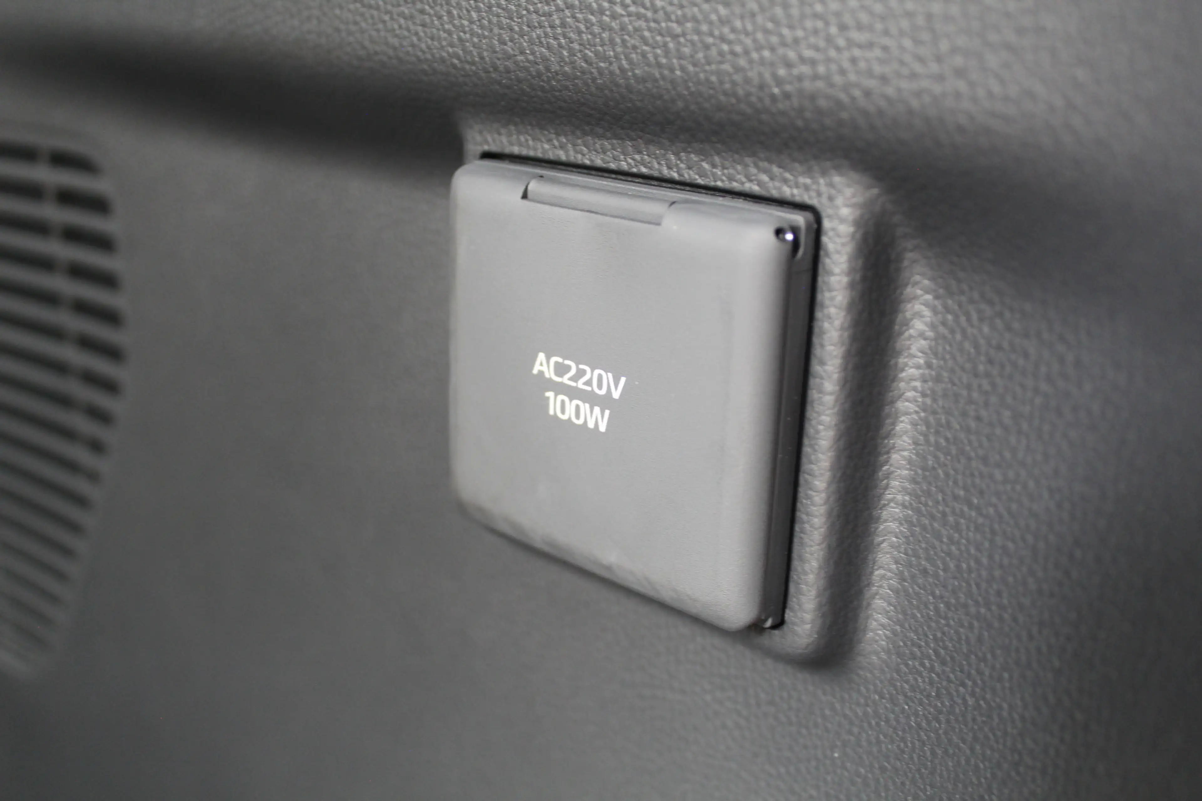 Toyota Land Cruiser 2.8 D-4D Van Professional | Rijklaar | Panodak | P — photo 15