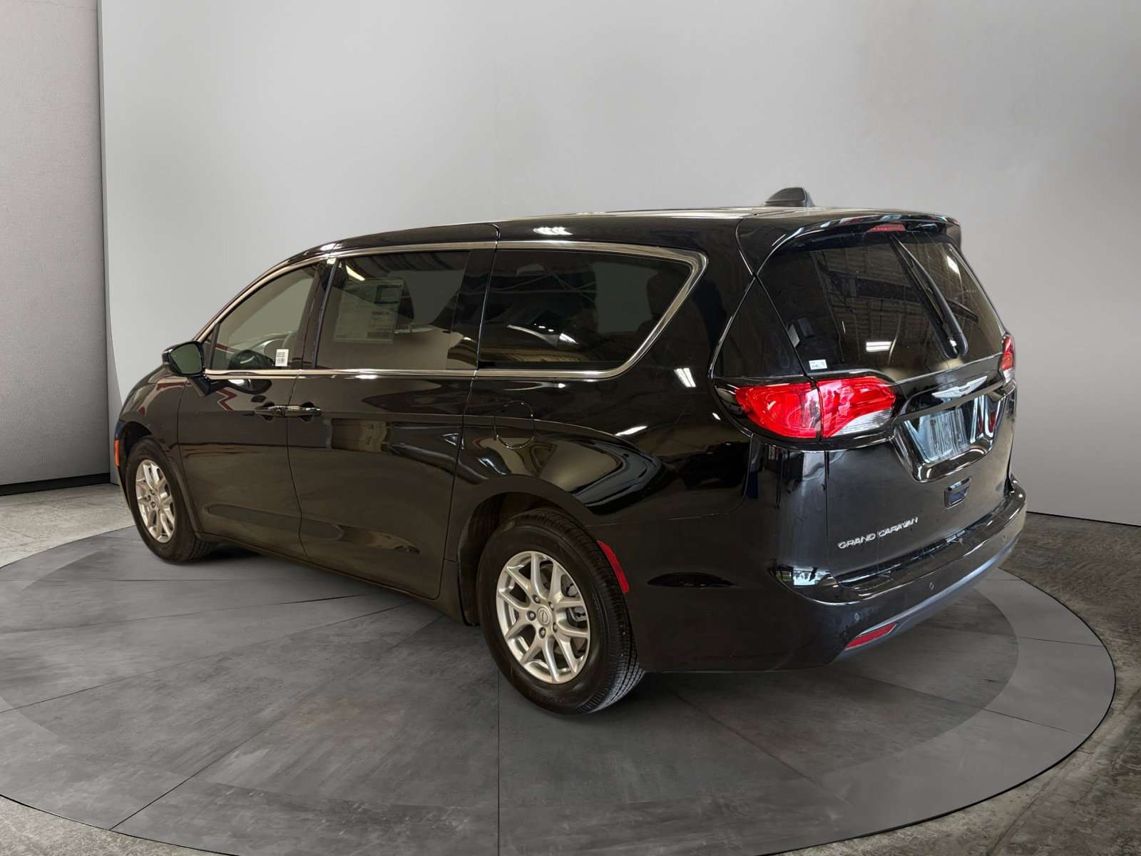 2025 Chrysler Grand Caravan