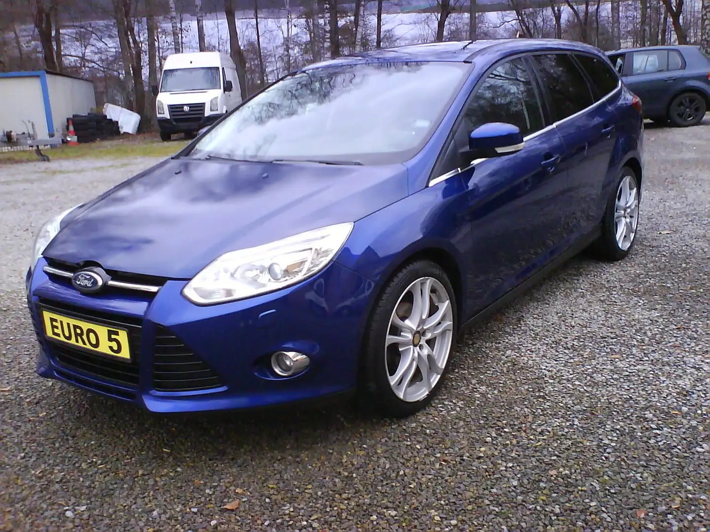 Ford Focus Titanium/ FÜR EXPORT ODER HÄNDLER! Blau - 1