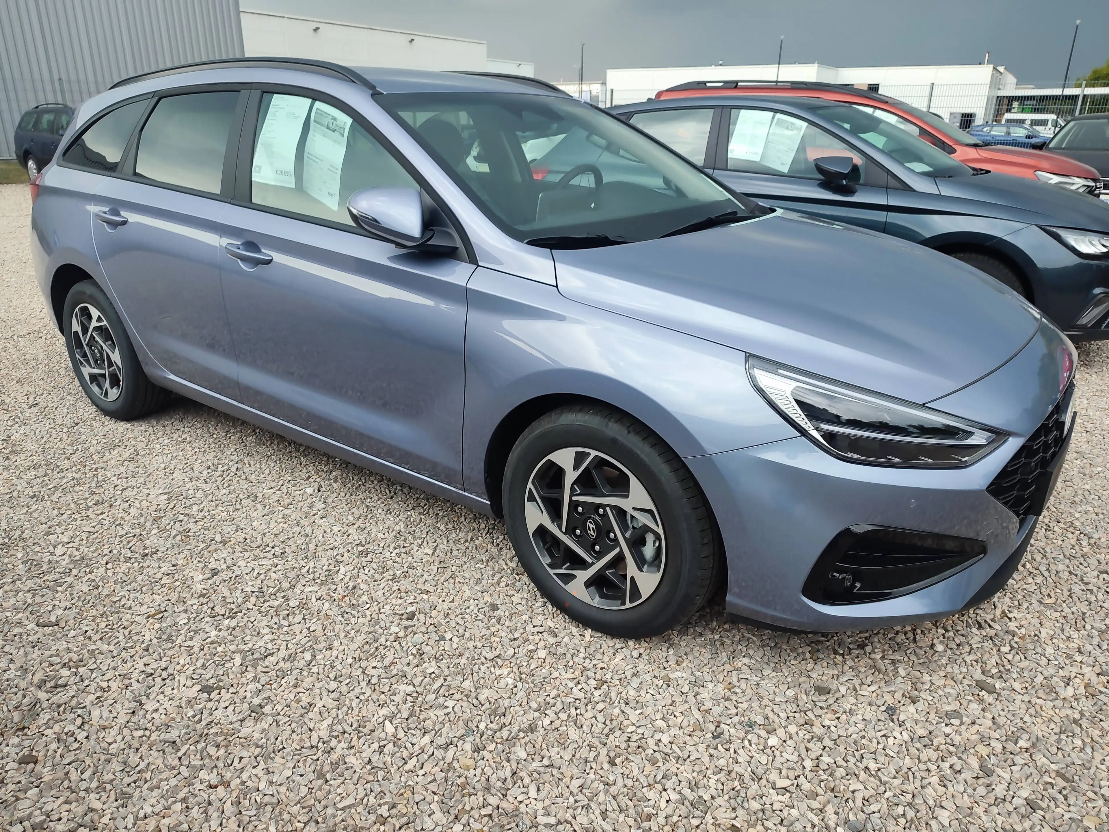 Hyundai i30 i30 Kombi 1.6 T-GDI DCT Trend — photo 12