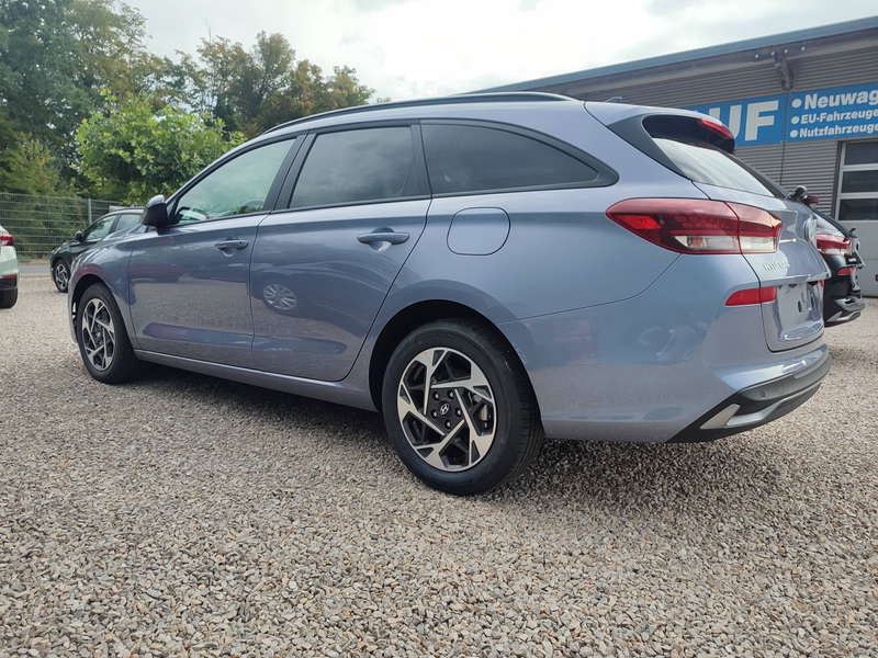 Hyundai i30 i30 Kombi 1.6 T-GDI DCT Trend — photo 5