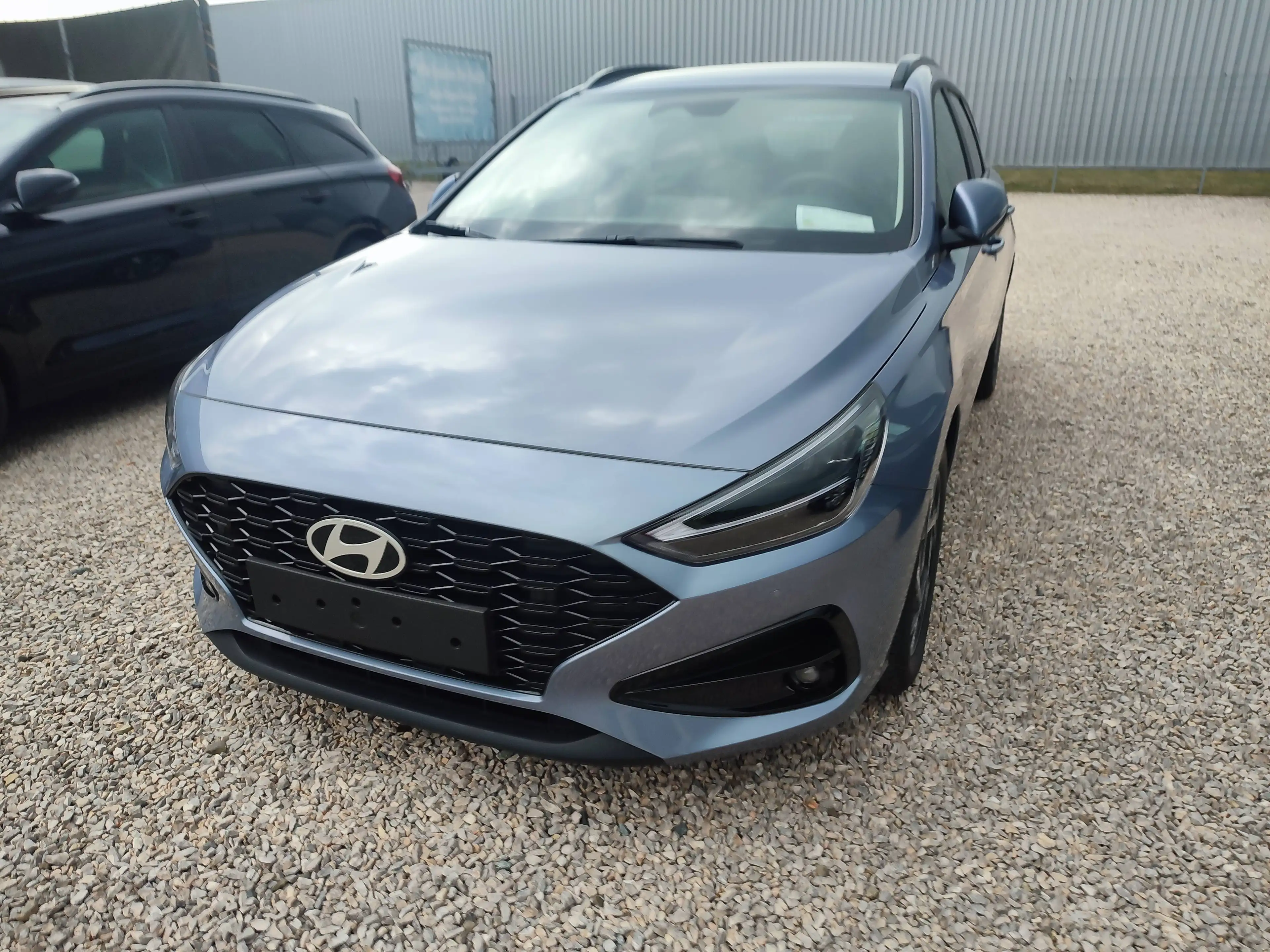 Hyundai i30 i30 Kombi 1.6 T-GDI DCT Trend — photo 3