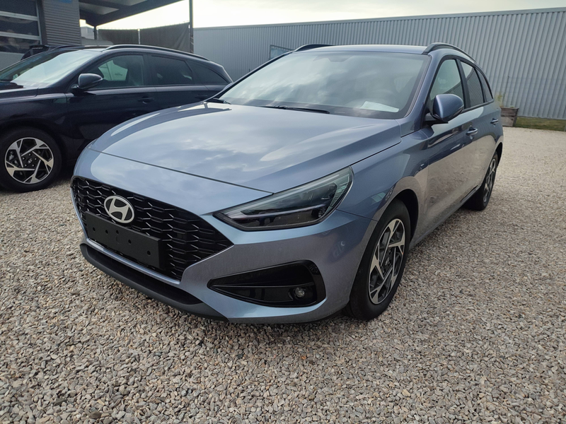 Hyundai i30 i30 Kombi 1.6 T-GDI DCT Trend — photo 2