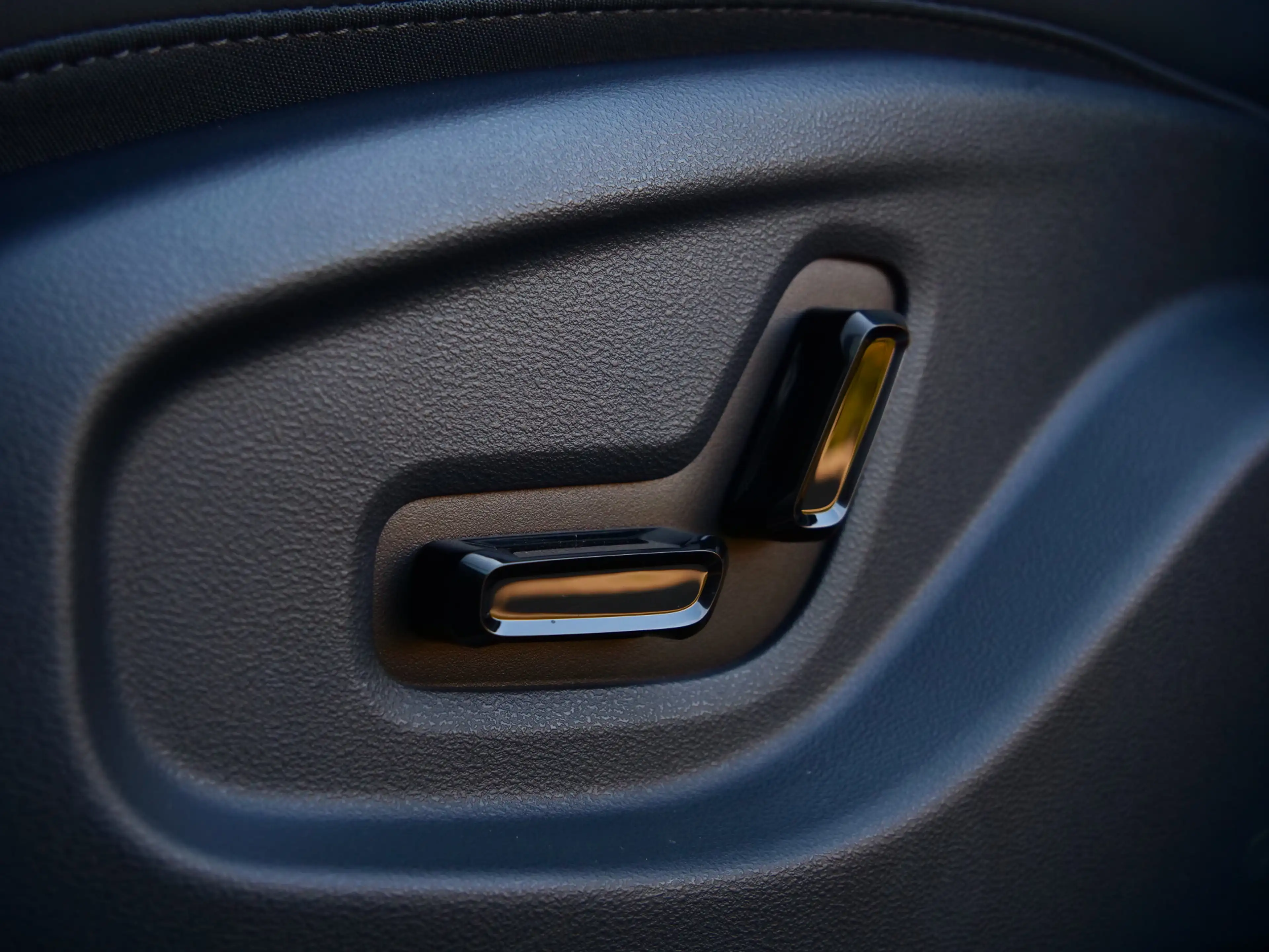 Geely Starray EM-i 1.5 Pro 262 Pk Automaat Navi / DAB / Camera / Appl — photo 23