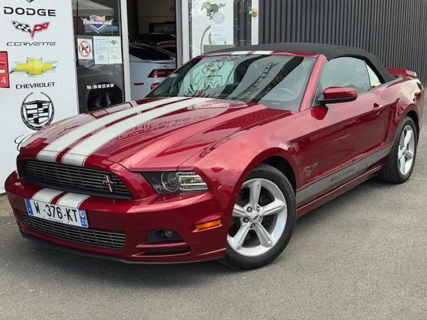 Ford Mustang Convertible V6 3,7L BOITE AUTO PREMIUM Gold - 1