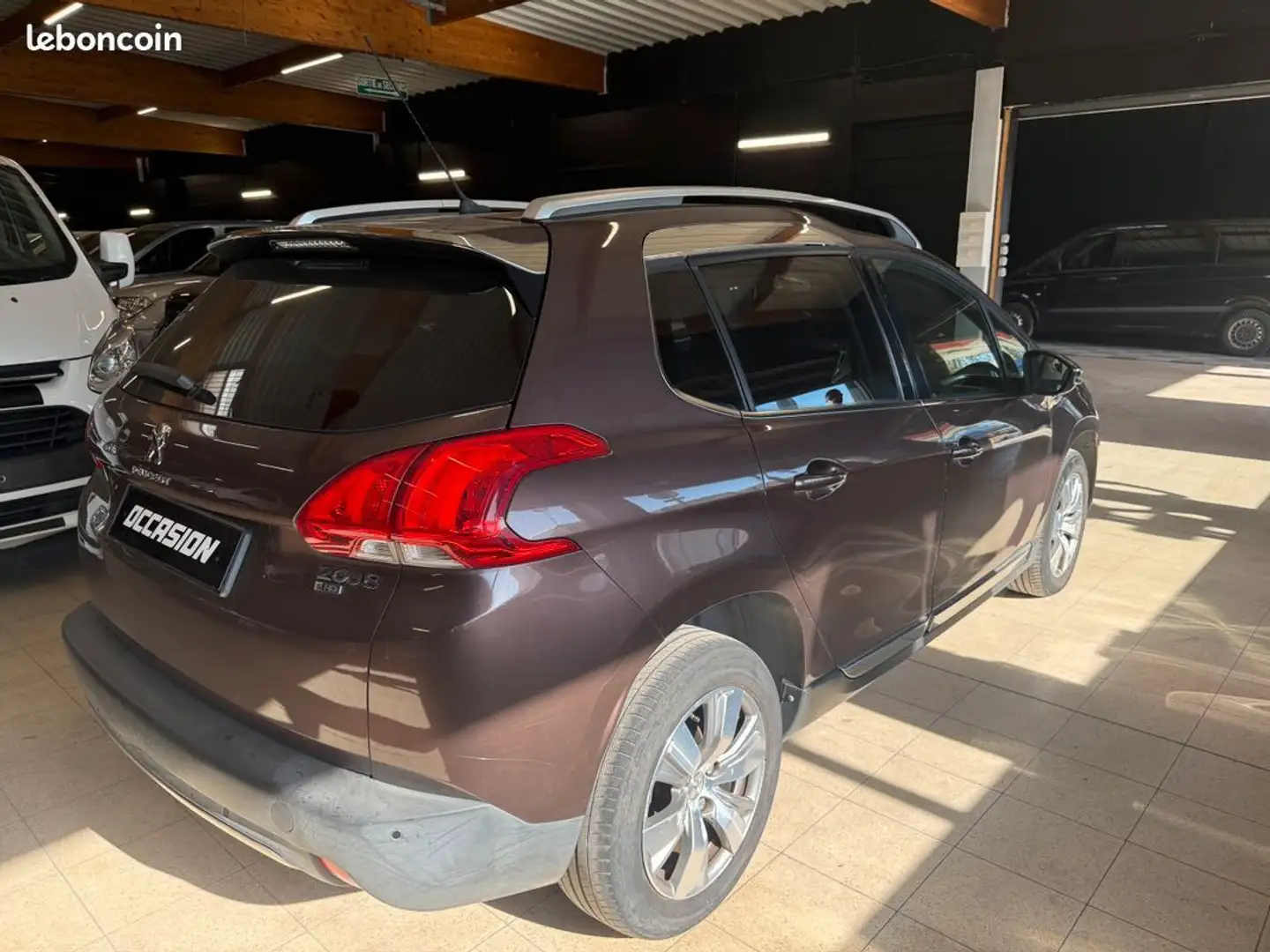Peugeot 2008 allure 1.6 ehdi 92cv 1ere Main 105000Km de 2014 - 2