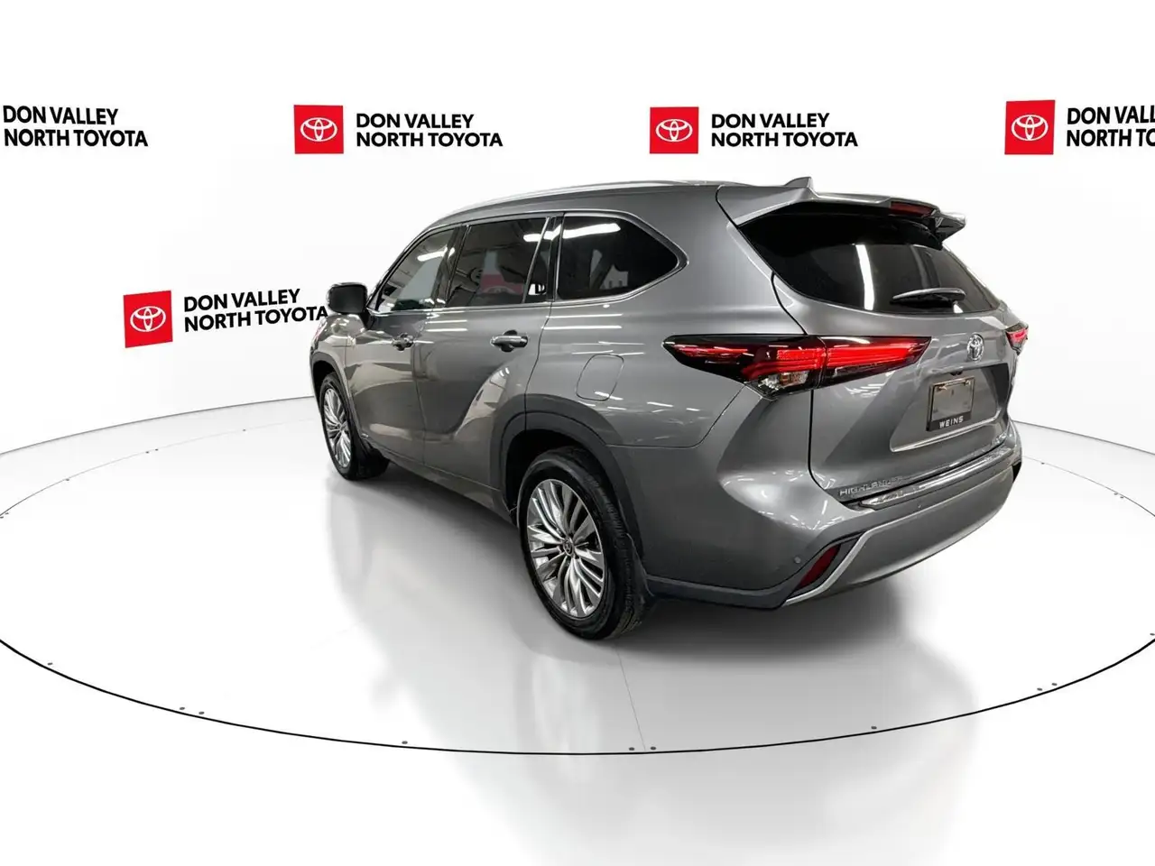 Toyota Highlander снимка Toyota Highlander
