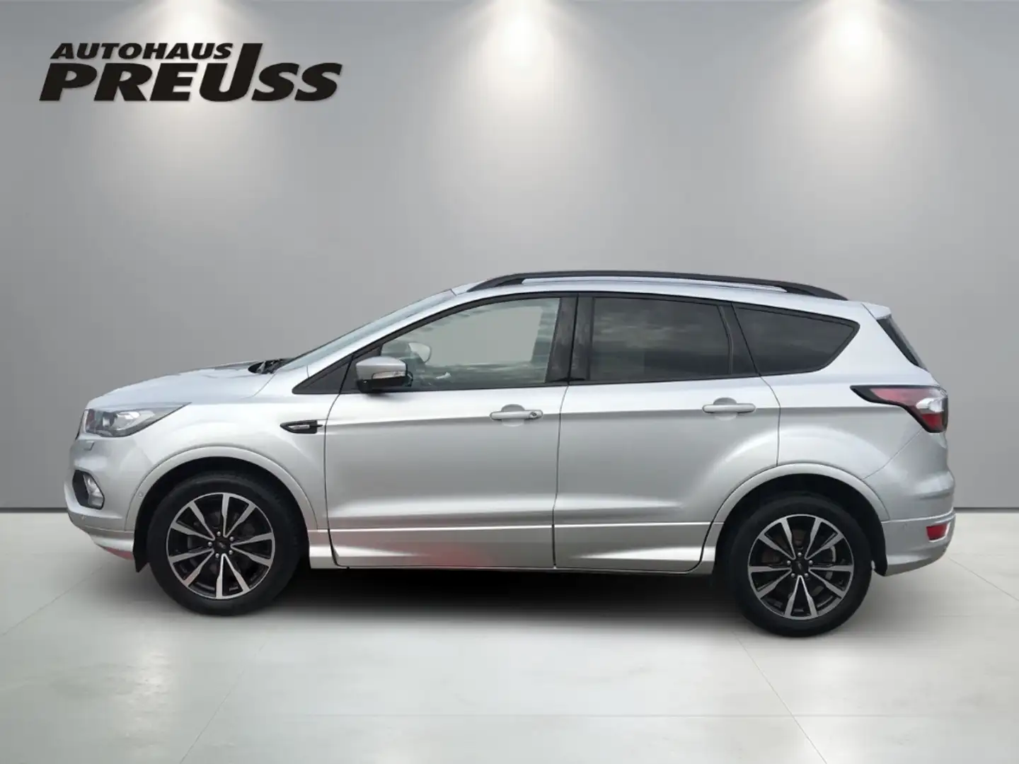 Ford Kuga ST-LINE 1.5 EcoBoost 4x2 Silber - 2