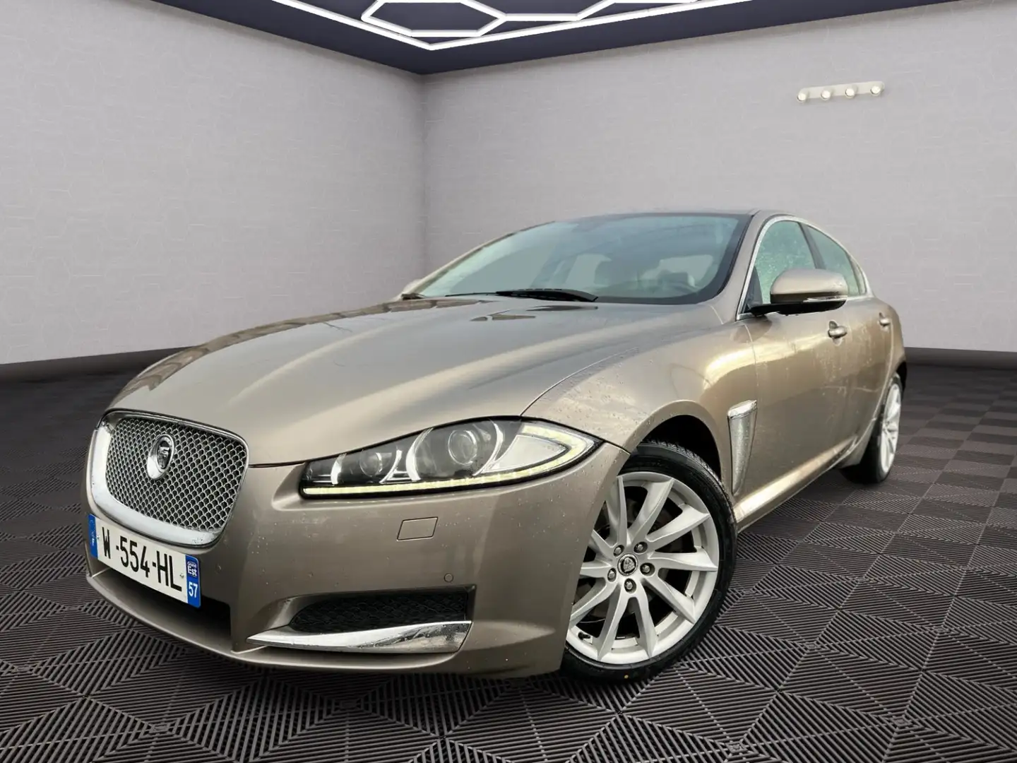 Jaguar XF Classic A Gri - 1