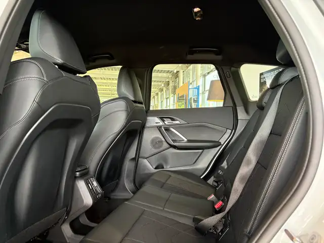 BMW X1 view 25