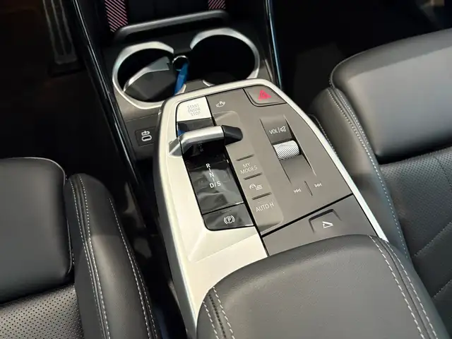 BMW X1 view 16