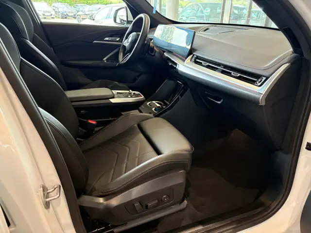 BMW X1 view 28