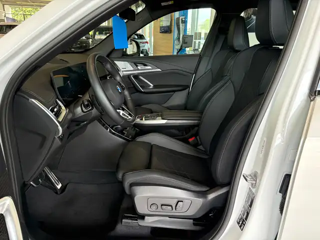 BMW X1 view 12
