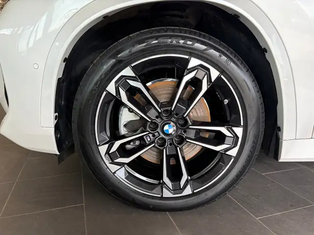 BMW X1 view 10