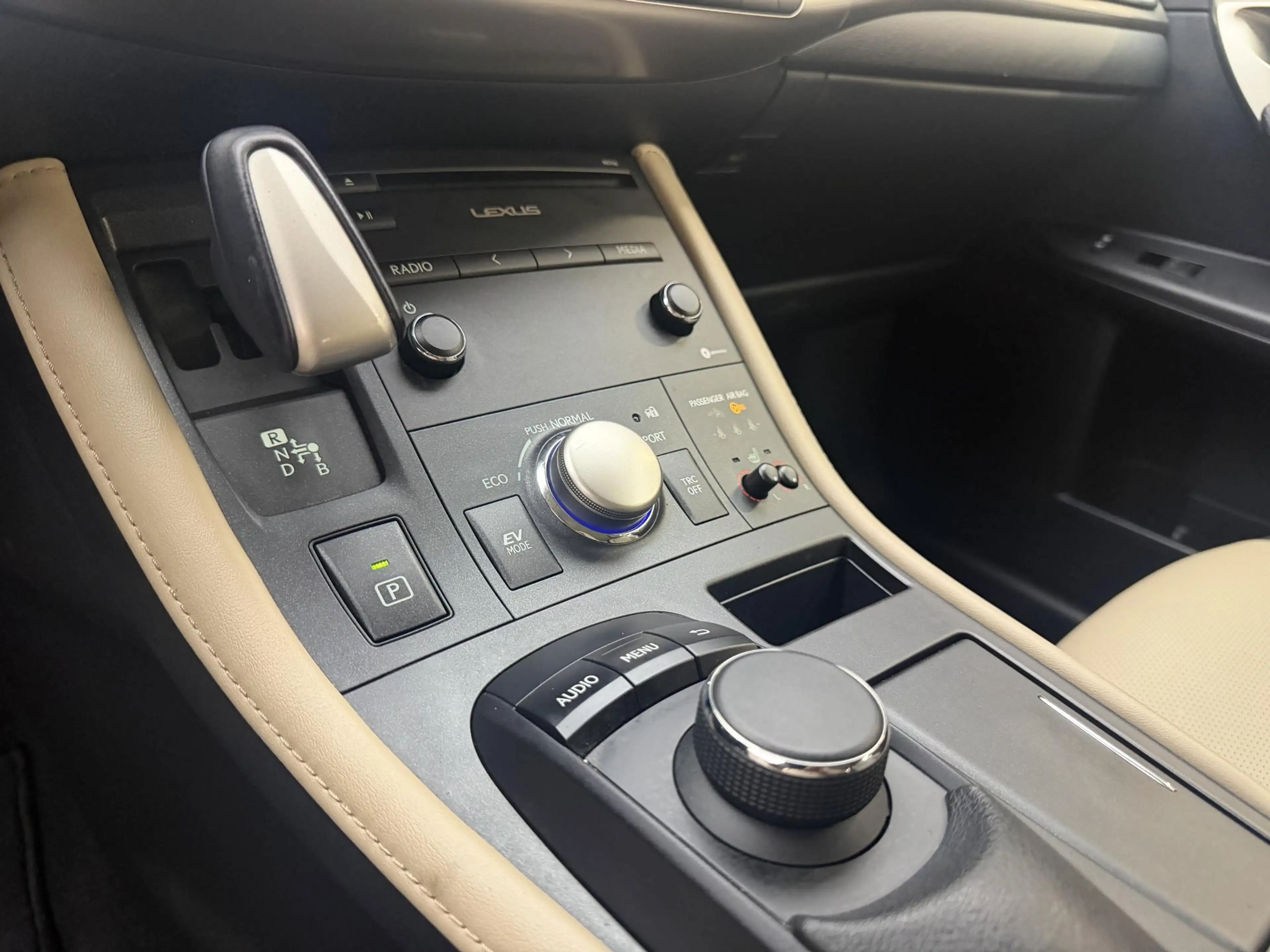 Lexus CT 200h Luxury Line | Leer | Adaptieve cruise control | Ve — photo 6