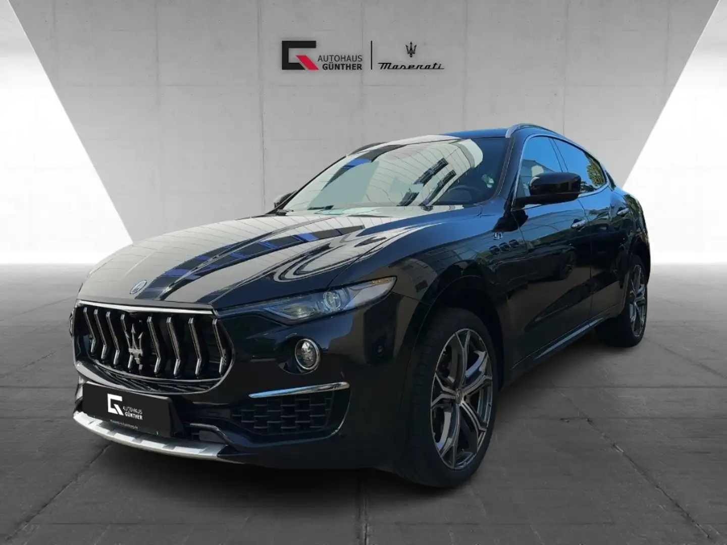 Maserati Levante GT MY22 330PS AWD BLACK/CHROME Black - 1
