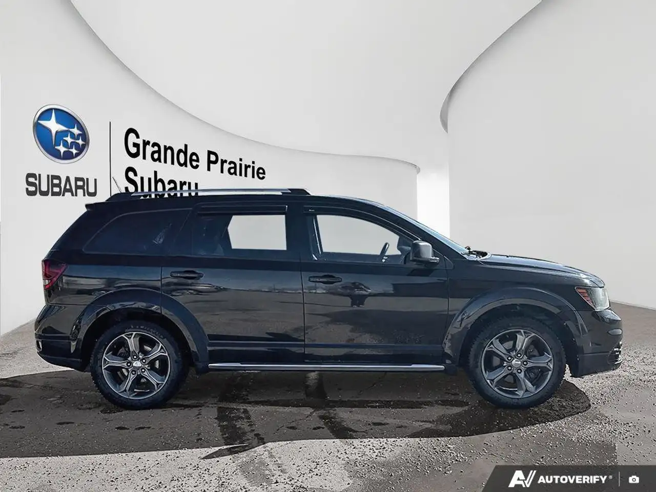 Dodge Journey снимка Dodge Journey